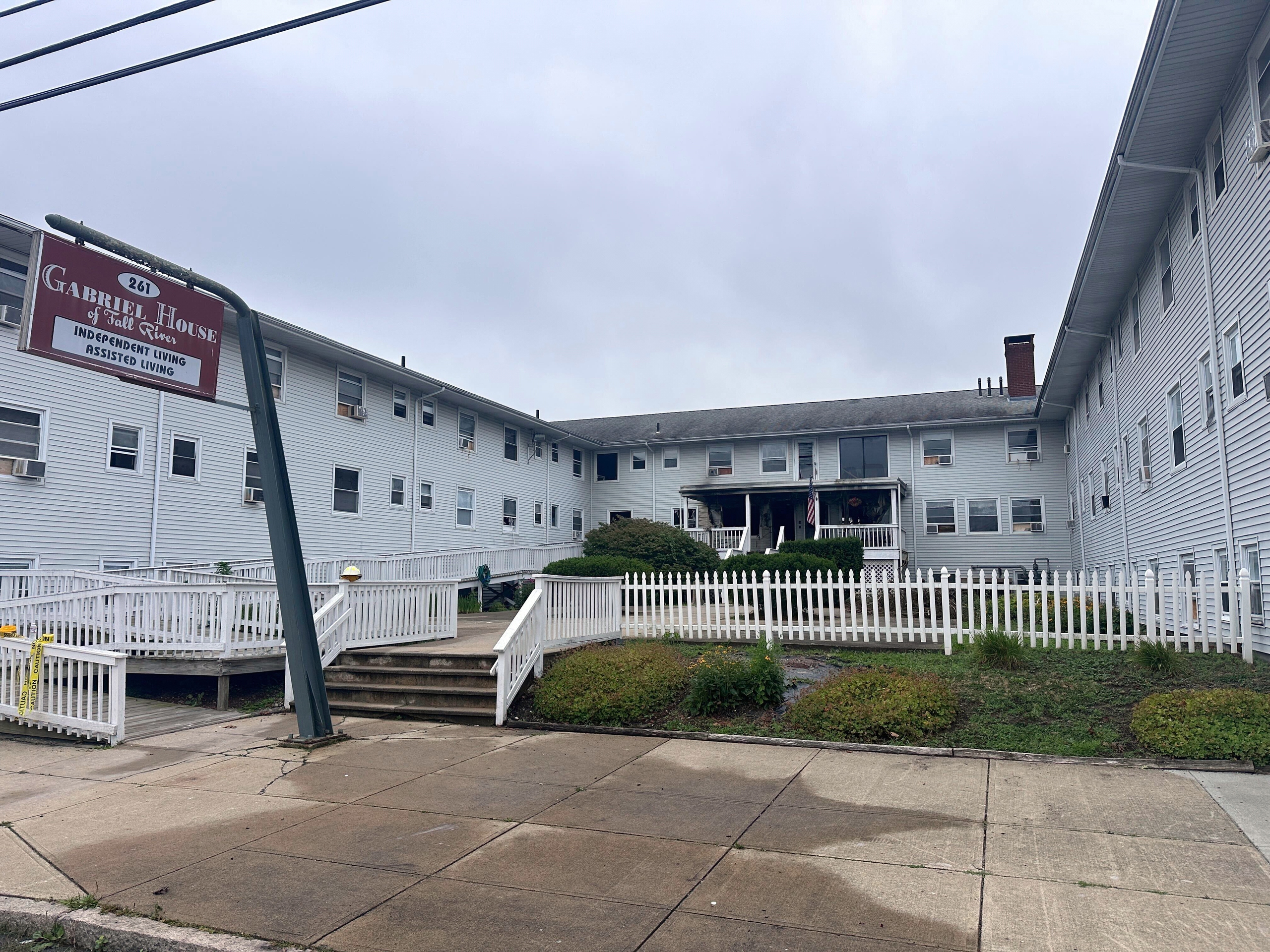 Cháy nhà dưỡng lão ở Mỹ, nhiều người thương vong - Ảnh 1.