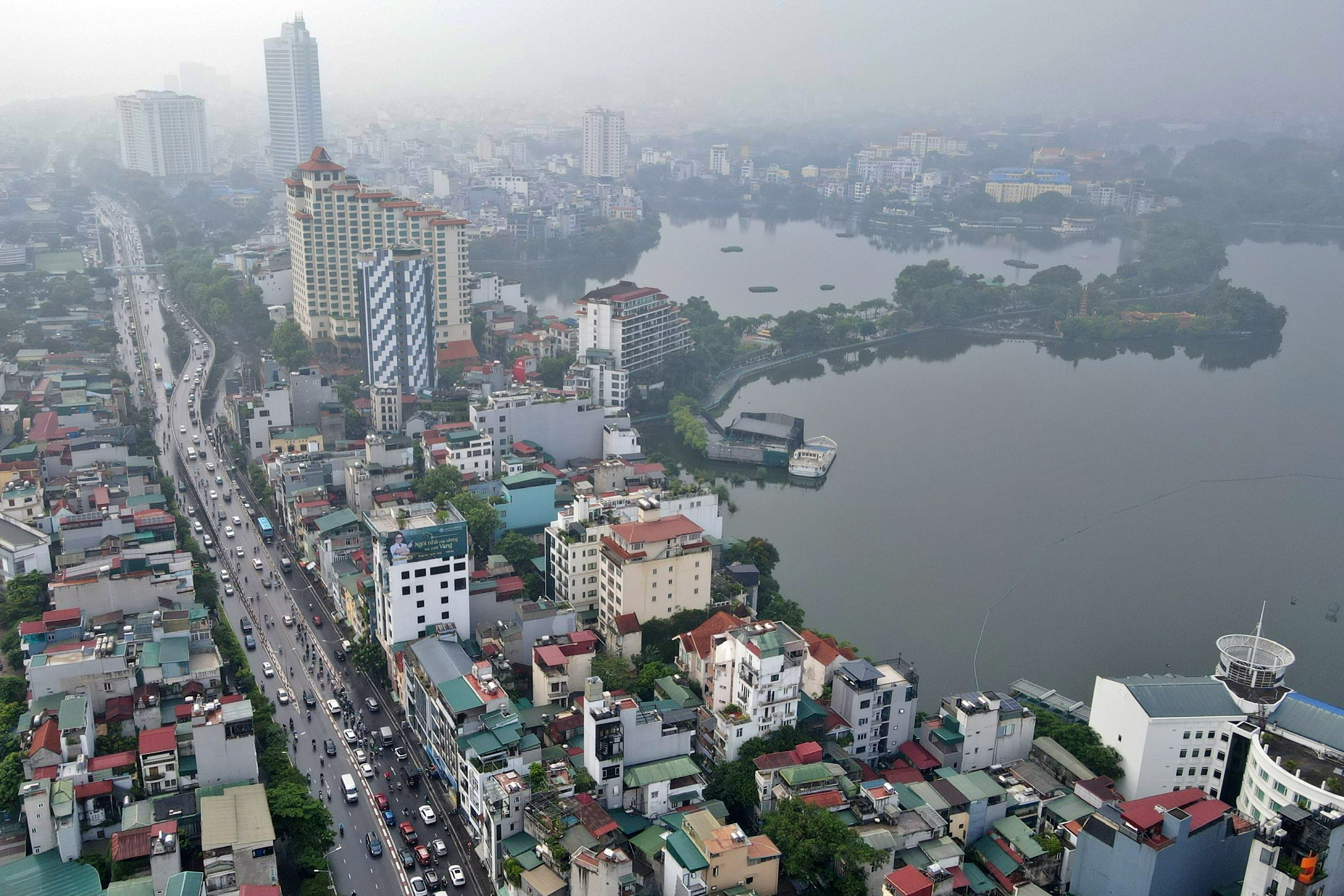 Hiện trạng vùng lõi sẽ cấm xe máy xăng ở Hà Nội- Ảnh 11. Hiện trạng vùng lõi sẽ cấm xe máy xăng ở Hà Nội- Ảnh 11.