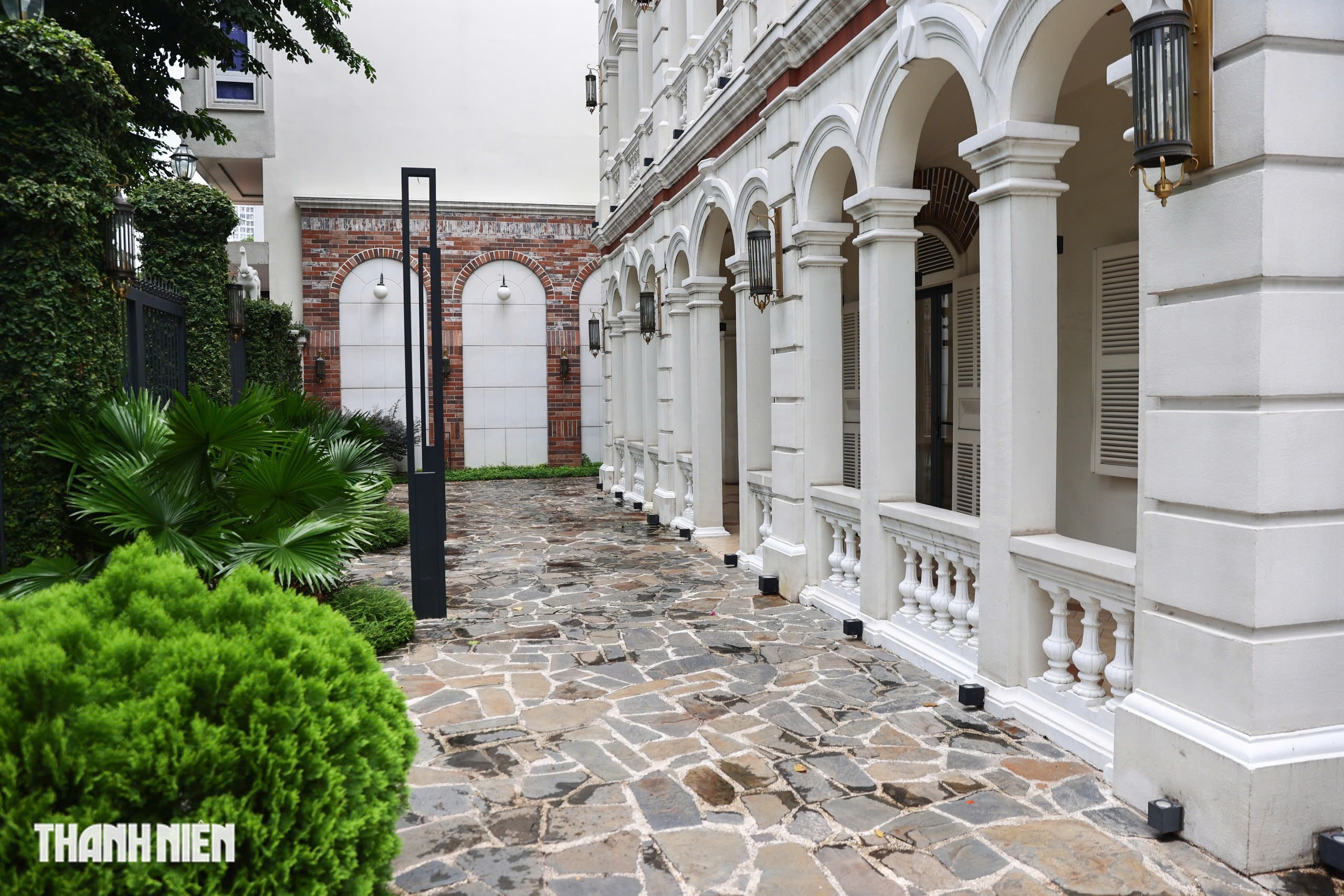 Nhà cổ ở Bến Vân Đồn từng là nơi ủ nước mắm thời Pháp ít người biết - Ảnh 6.