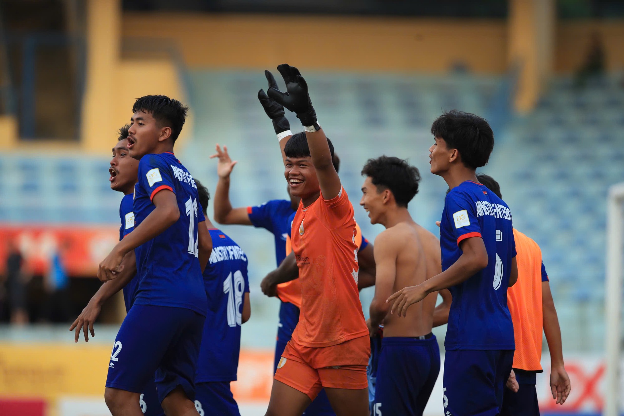 Calendario de la final de hoy: Equipo de Seguridad Pública de Vietnam II vs. Camboya, ¿quién se coronará campeón? - Foto 5. Lịch thi đấu chung kết hôm nay: Đội CAND Việt Nam II - Campuchia, ai sẽ lên ngôi? - Ảnh 5.