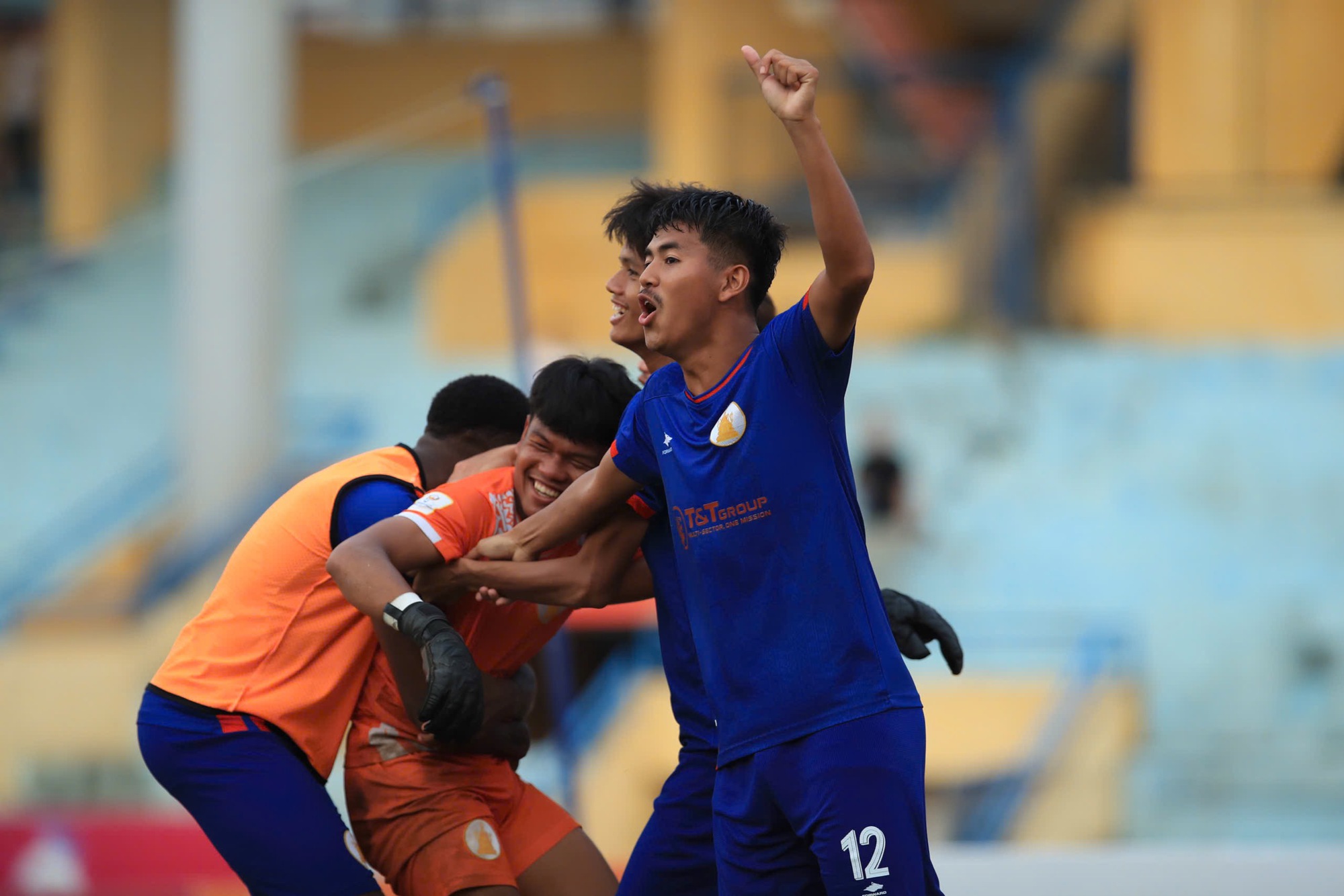 Calendario de la final de hoy: Vietnam Public Security Team II vs. Camboya, ¿quién se coronará campeón? - Foto 4. Lịch thi đấu chung kết hôm nay: Đội CAND Việt Nam II - Campuchia, ai sẽ lên ngôi? - Ảnh 4.