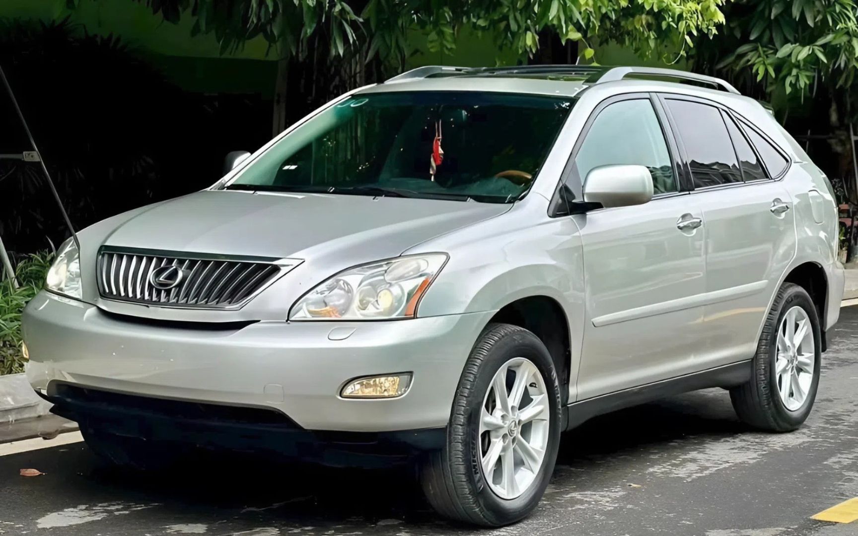 3 mẫu SUV hạng sang đời cũ giá chưa tới 400 triệu đồng - Ảnh 3. 3 mẫu SUV hạng sang đời cũ giá chưa tới 400 triệu đồng - Ảnh 3.