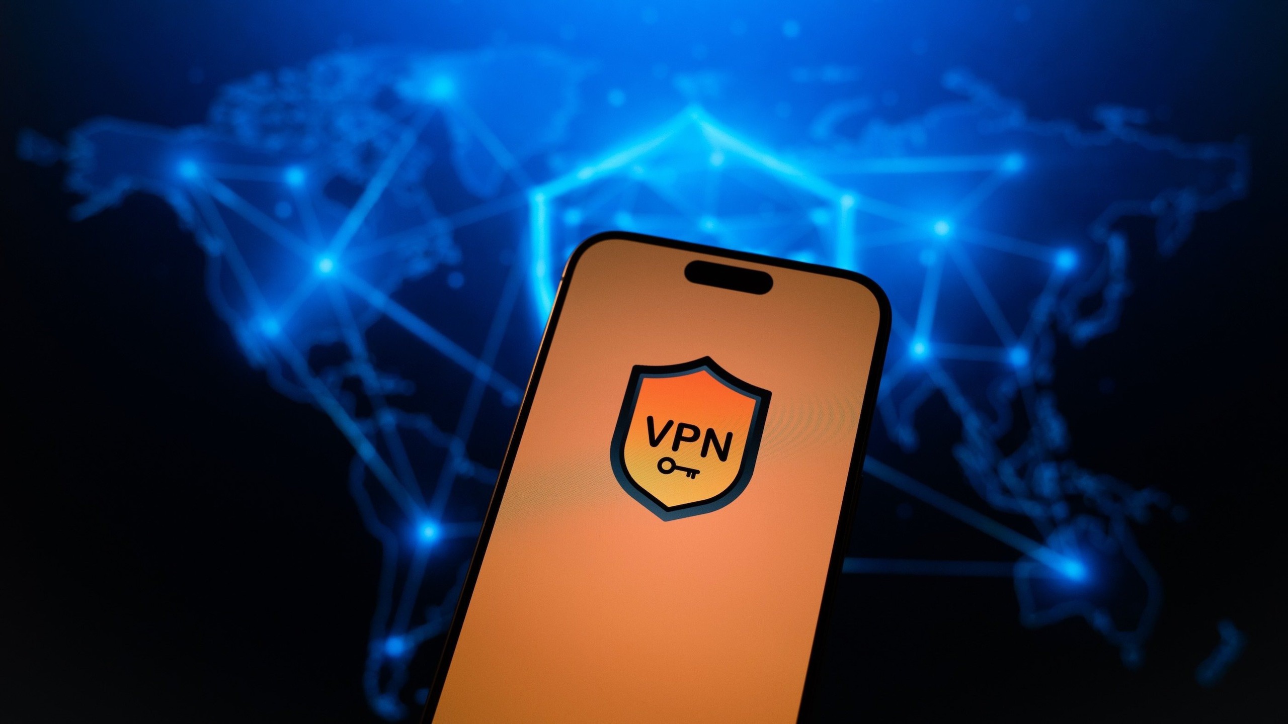 Siêu mã độc đánh cắp dữ liệu đang lẩn khuất trong các VPN miễn phí - Ảnh 1.