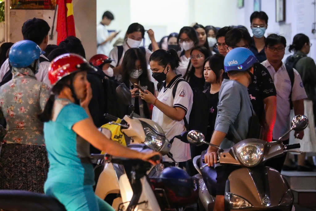 Không còn Phòng Giáo dục - Đào tạo, quản lý dạy thêm học thêm có gì khác? - Ảnh 1.