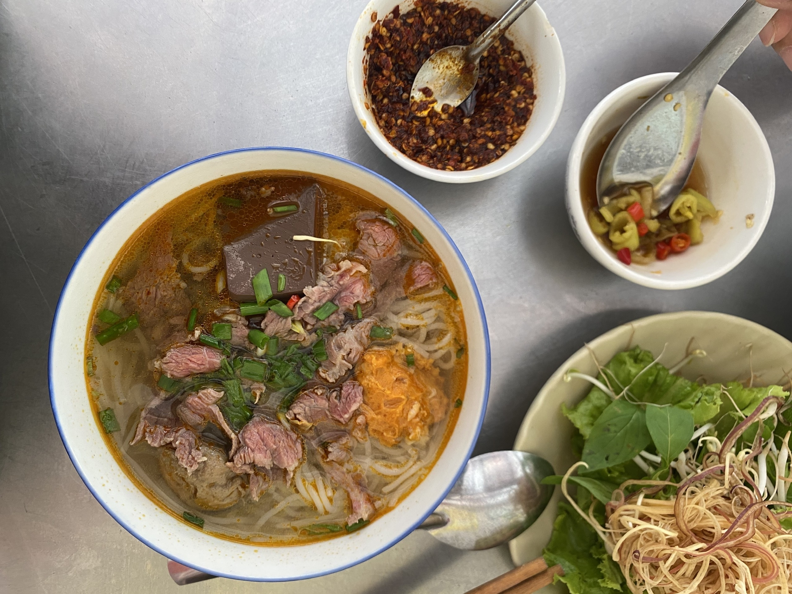 Vì sao bún bò Huế được vinh danh di sản văn hóa phi vật thể quốc gia? - Ảnh 3.