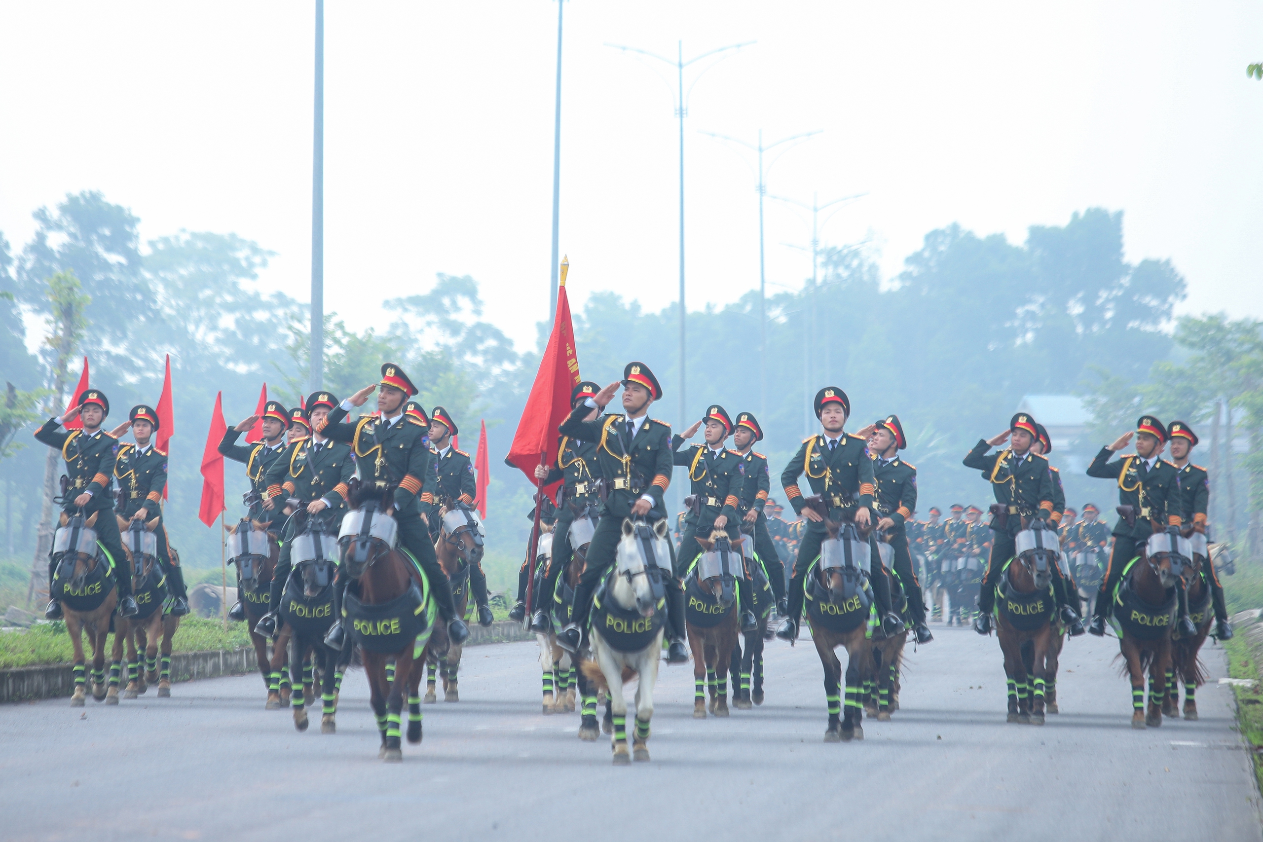 Những hình ảnh mãn nhãn của khối kỵ binh trước thềm A80 - Ảnh 8.