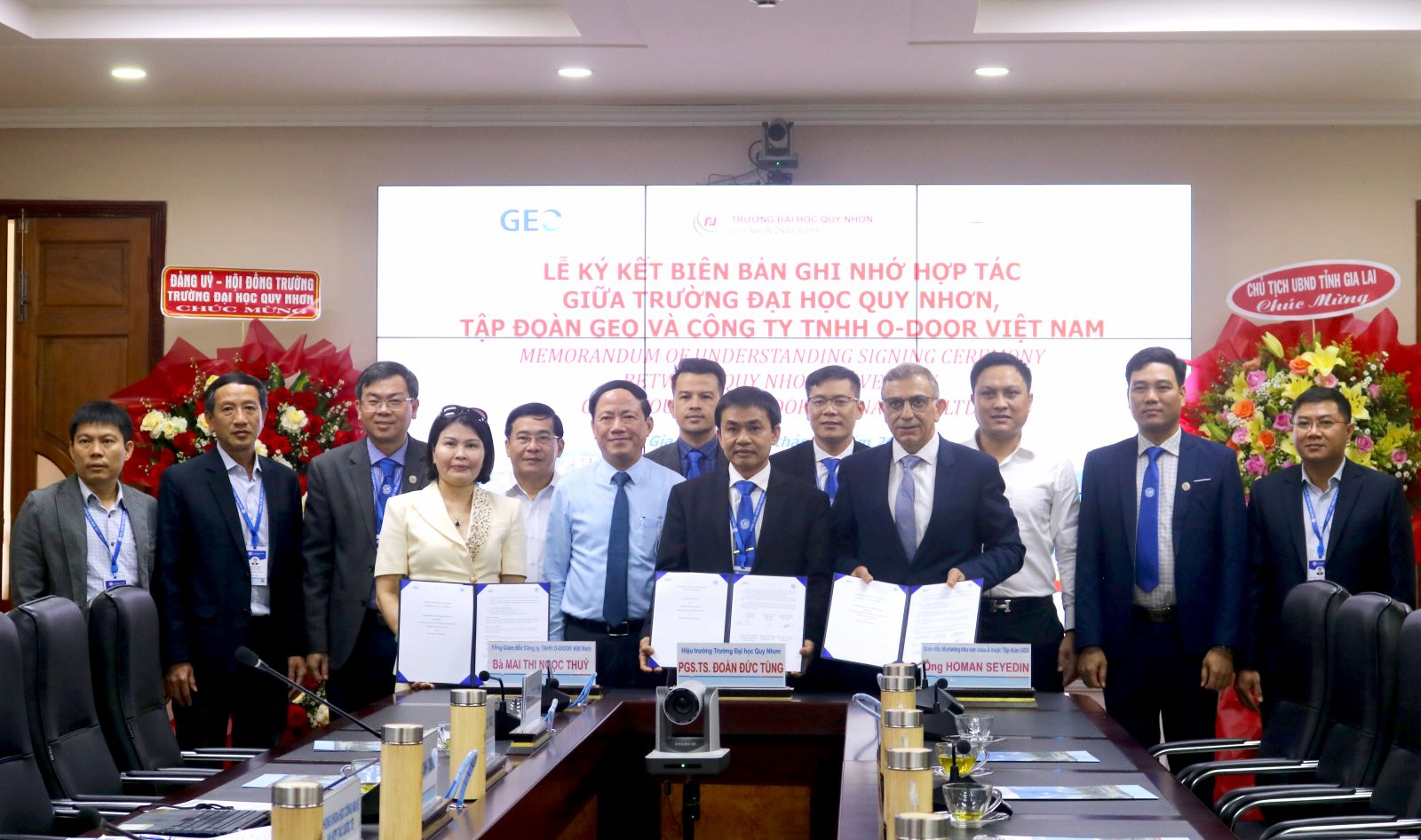 Możliwość bezpłatnej nauki dla studentów kierunku AI i półprzewodniki na Uniwersytecie Quy Nhon – zdjęcie 2. Cơ hội miễn học phí cho sinh viên học AI, bán dẫn tại Trường ĐH Quy Nhơn - Ảnh 2.