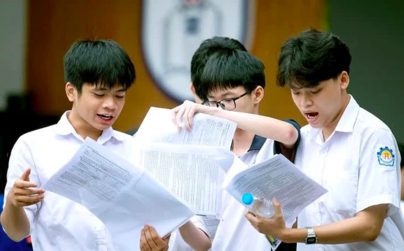 Điểm sàn xét tuyển năm 2025 hơn 30 trường ĐH ra sao?