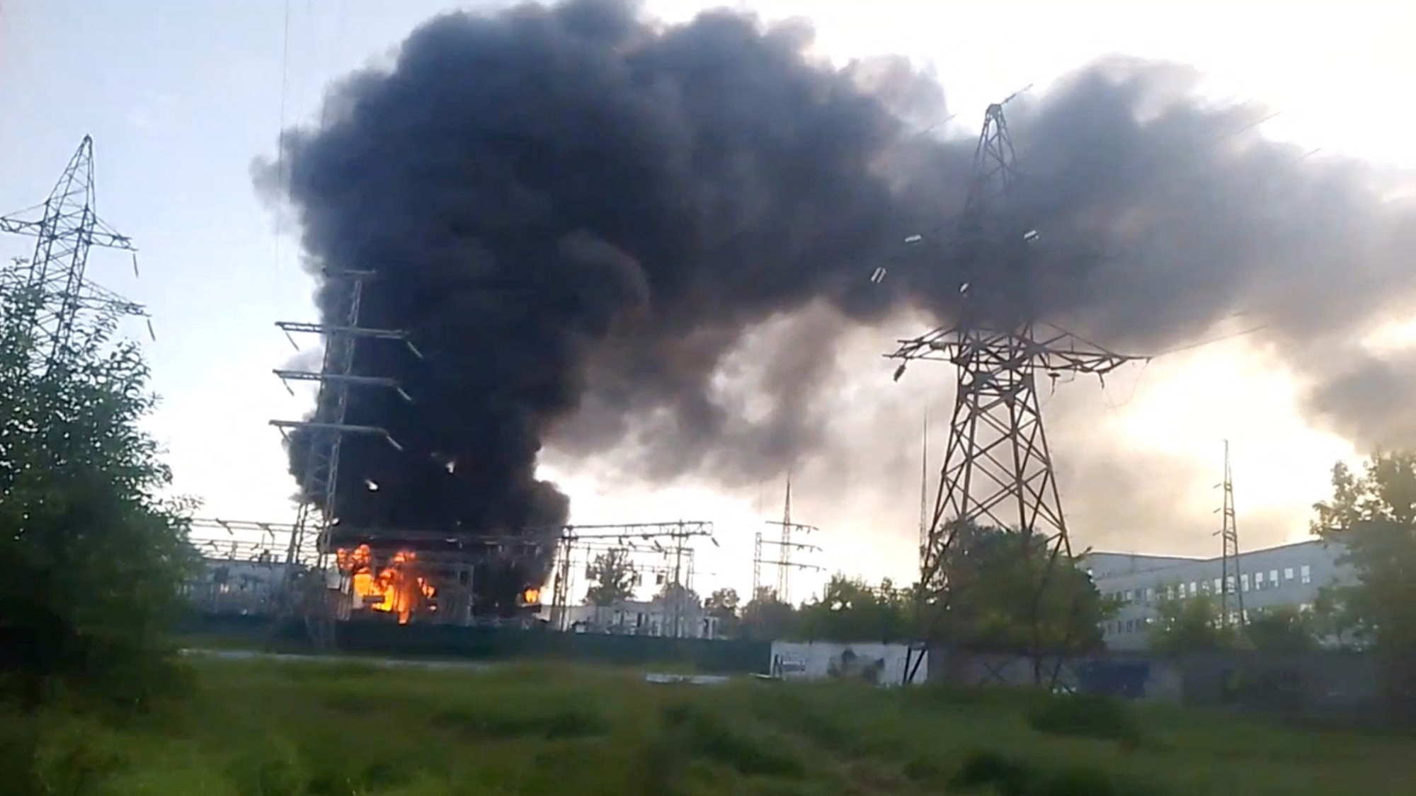 Chiến sự Ukraine ngày 1.238: Hai bên tấn công diện rộng- Ảnh 2.