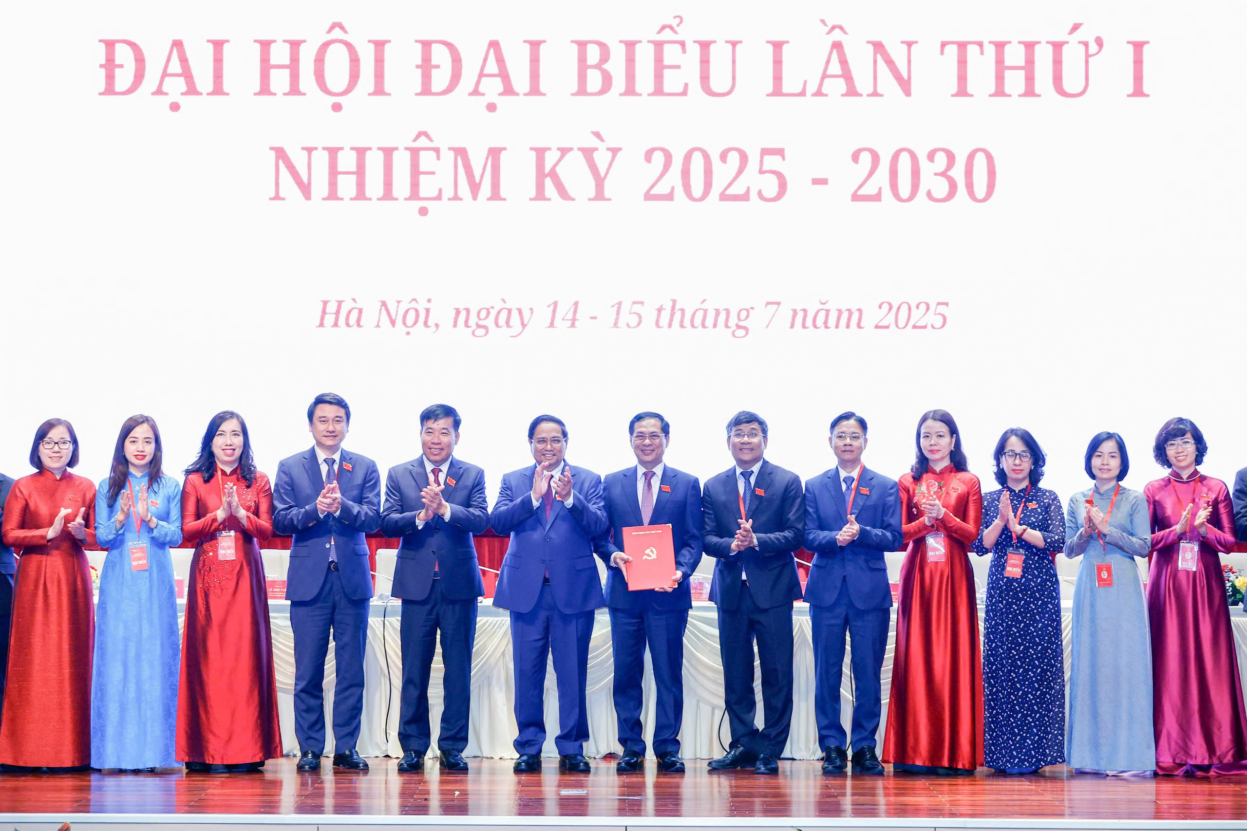 Thủ tướng Phạm Minh Chính: 'Không để bất ngờ về chiến lược đối ngoại' - Ảnh 1.