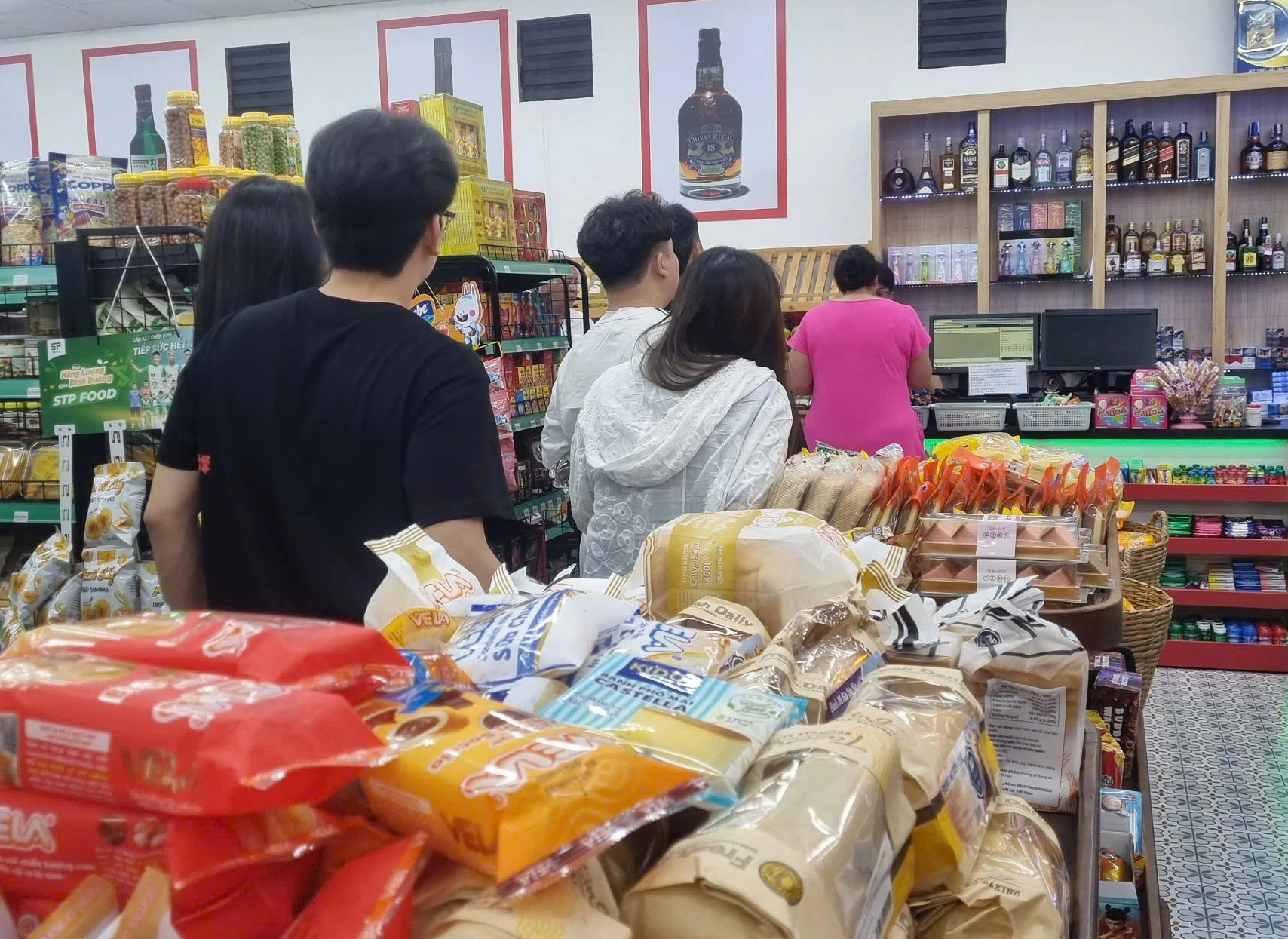 Đề xuất hộ kinh doanh bắt buộc phải đăng ký tài khoản ngân hàng để kinh doanh- Ảnh 2. Đề xuất hộ kinh doanh bắt buộc phải đăng ký tài khoản ngân hàng để kinh doanh- Ảnh 2.