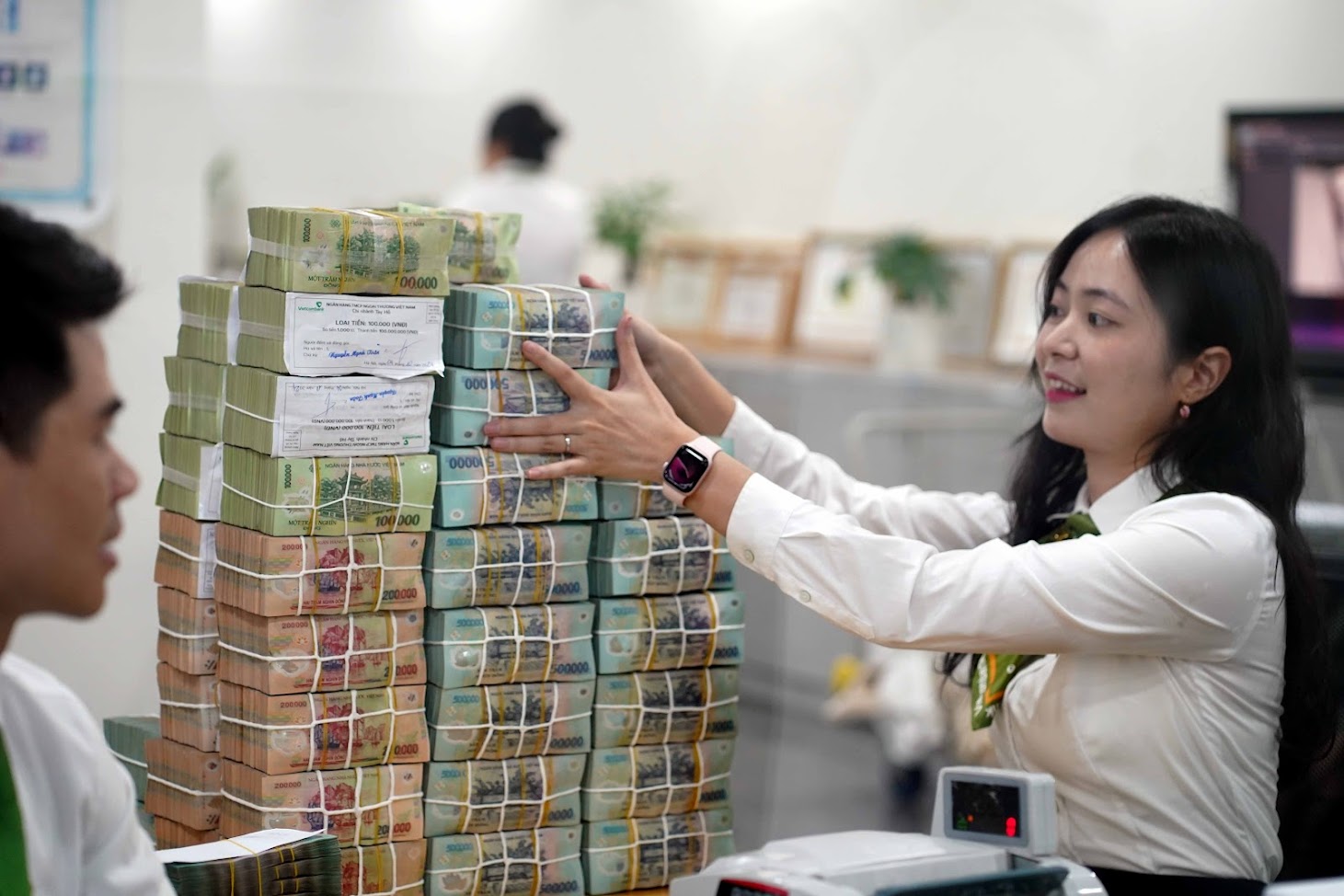 Nhiều thắc mắc về hỗ trợ cán bộ nghỉ việc, Bộ Tài chính nói gì?- Ảnh 1. Nhiều thắc mắc về hỗ trợ cán bộ nghỉ việc, Bộ Tài chính nói gì?- Ảnh 1.