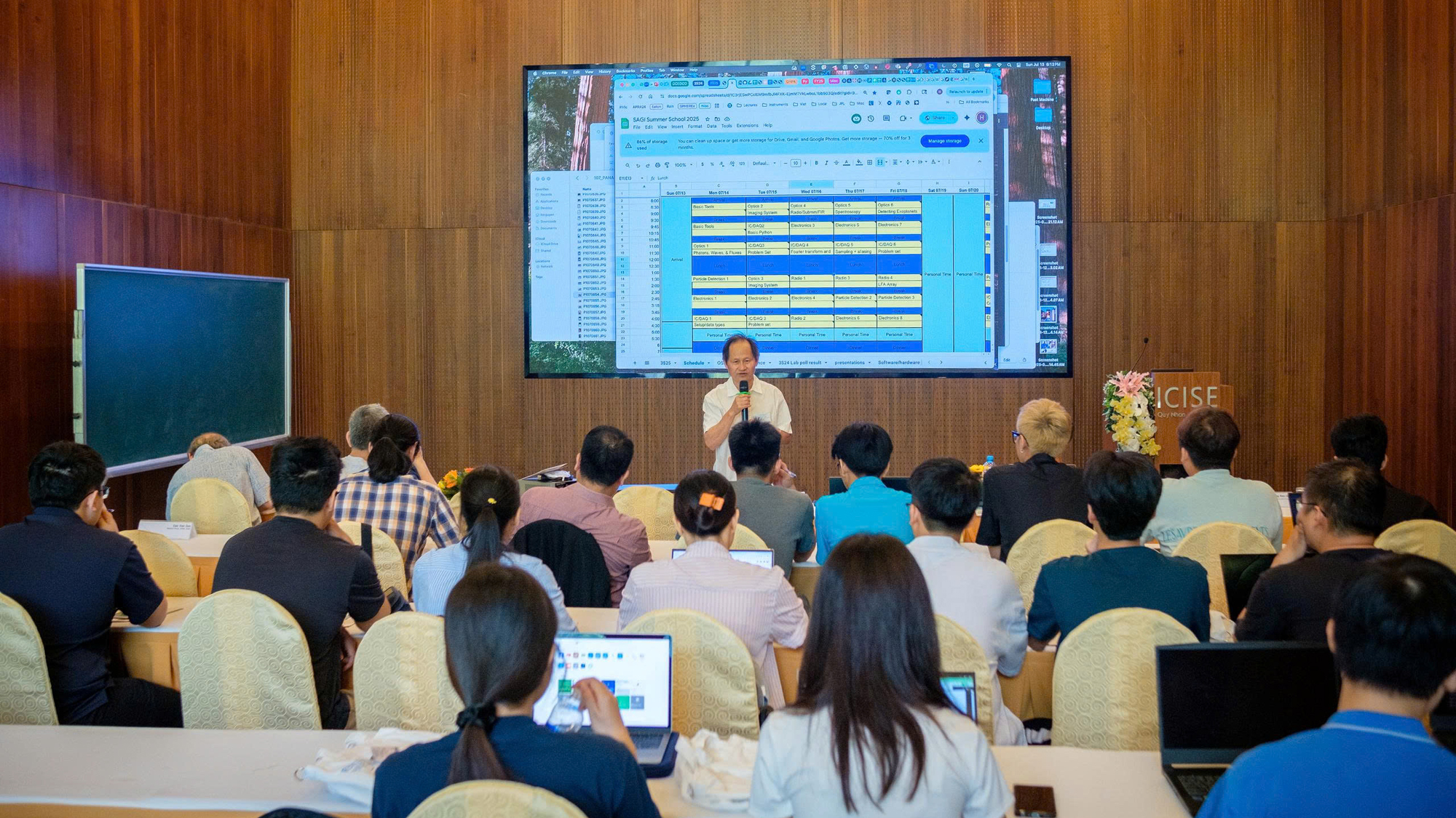 Sinh viên tiếp cận khoa học từ các trường học mùa hè tại ICISE - Ảnh 3.