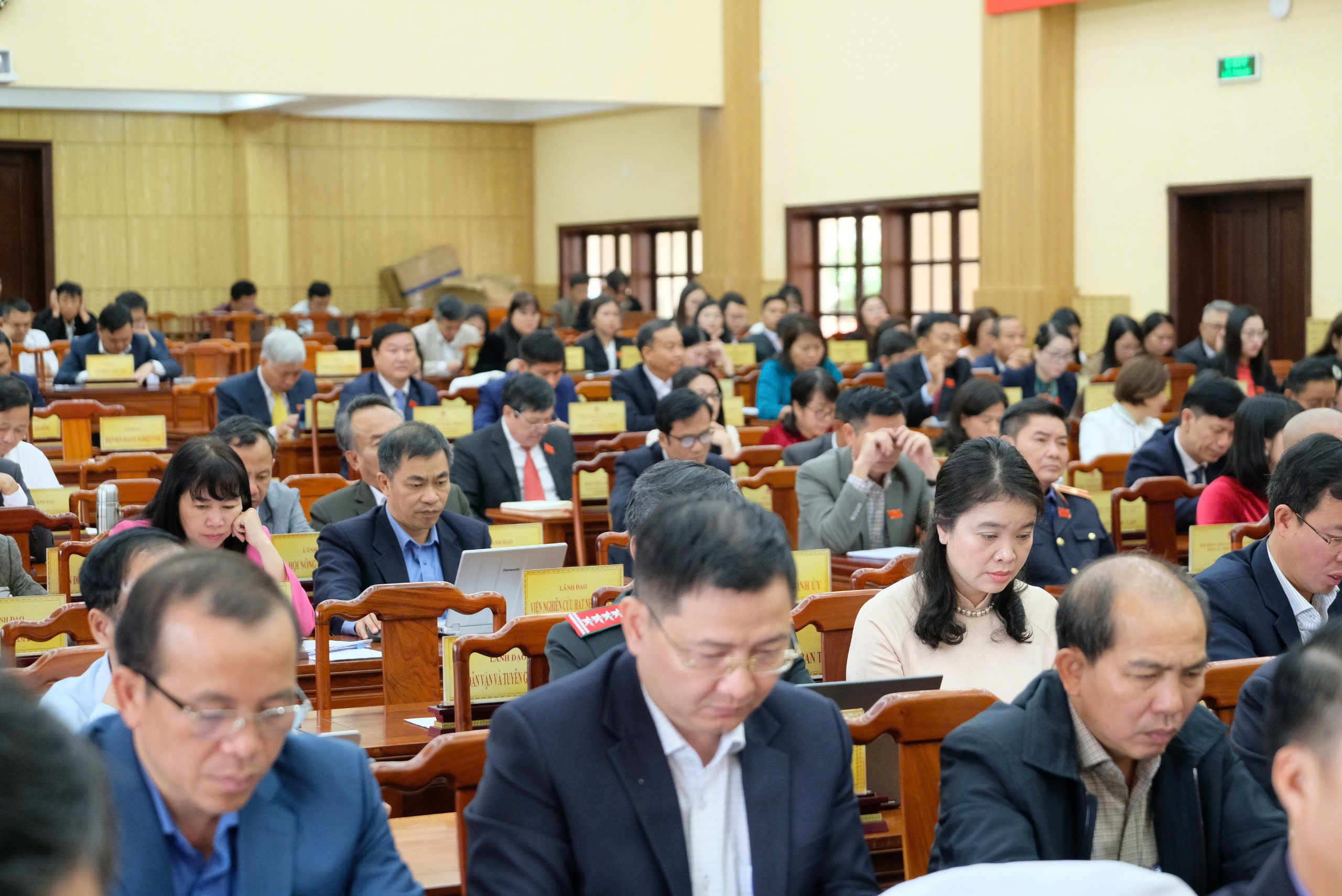 Lâm Đồng chi hơn 68,6 tỉ đồng hỗ trợ cán bộ sau sáp nhập- Ảnh 2. Lâm Đồng chi hơn 68,6 tỉ đồng hỗ trợ cán bộ sau sáp nhập- Ảnh 2.
