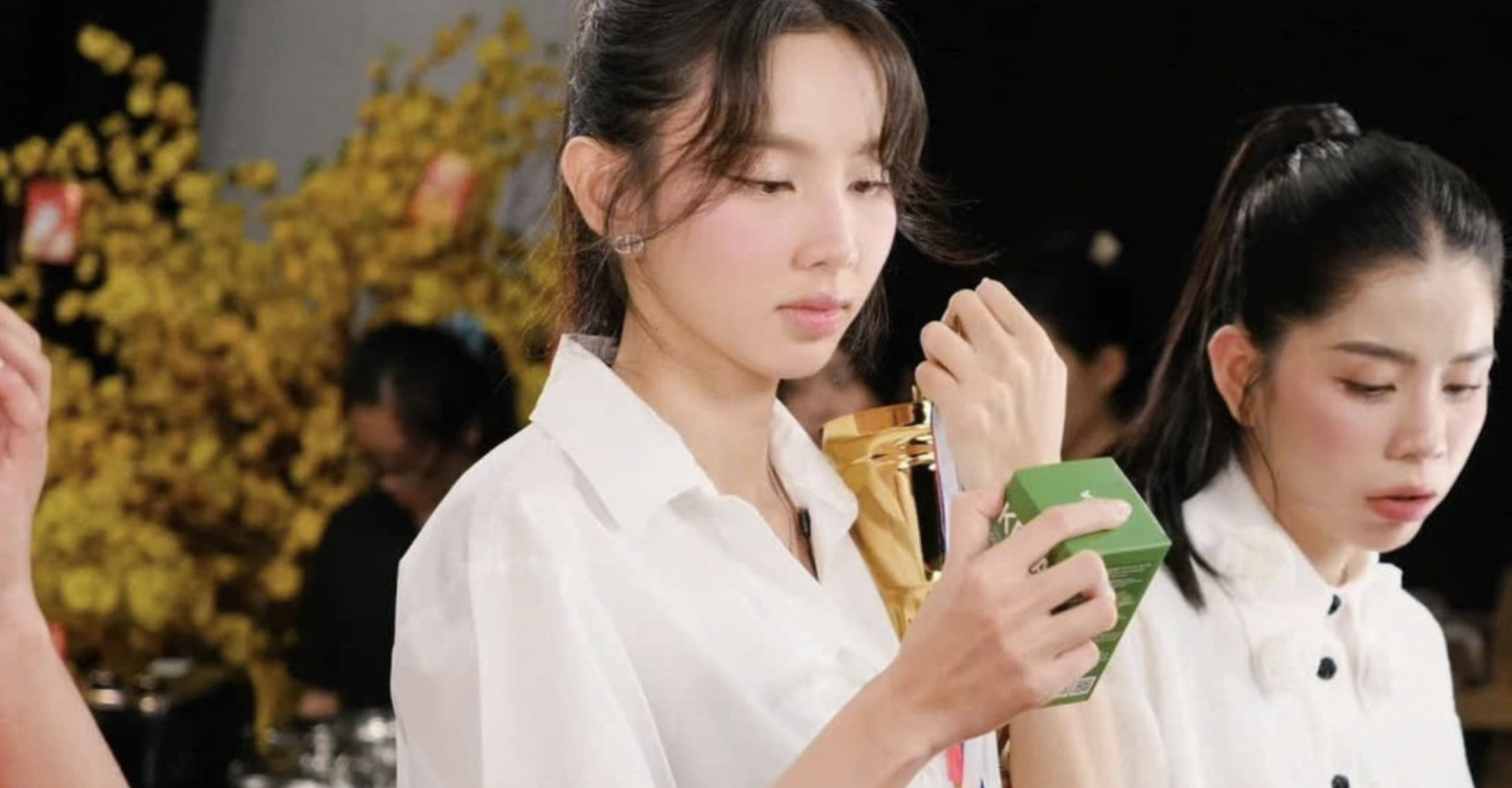 Tăng cường xử lý người nổi tiếng quảng cáo thuốc giả, sữa giả - Ảnh 1.