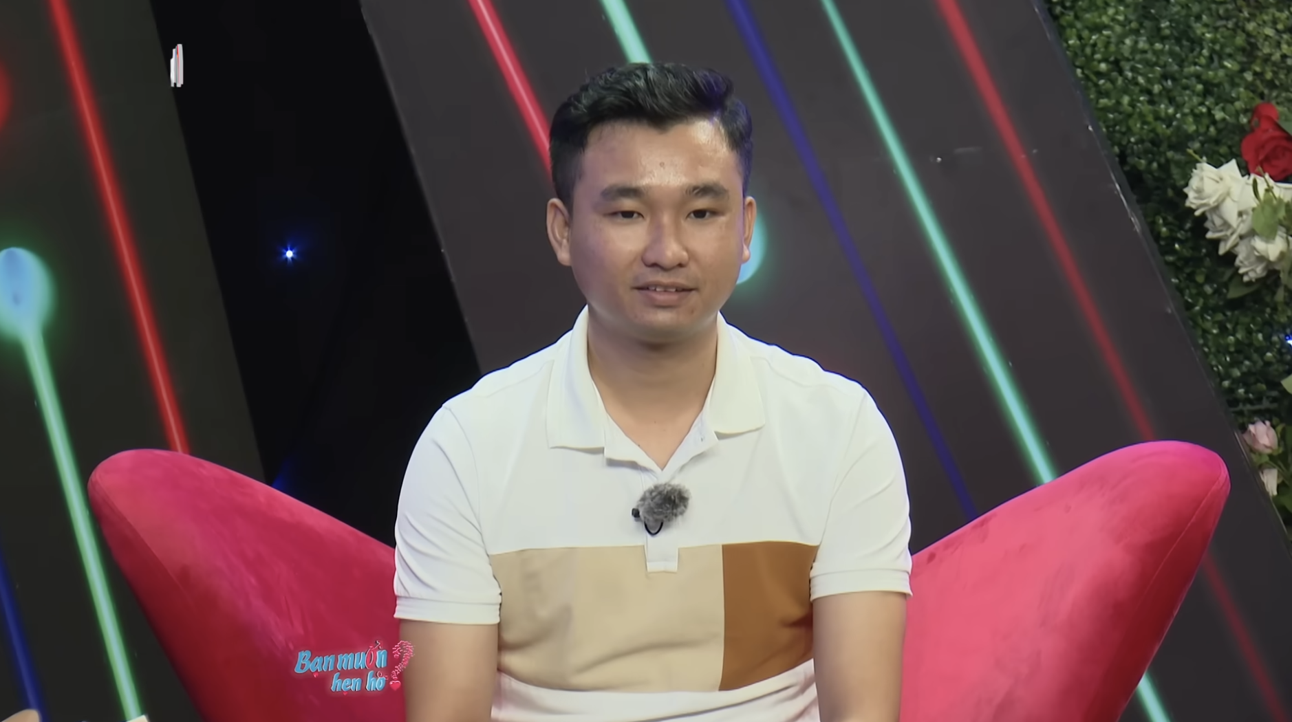 Nữ công chức xinh đẹp từ chối hẹn hò với chàng trai vì ngại nụ hôn đầu- Ảnh 2.
