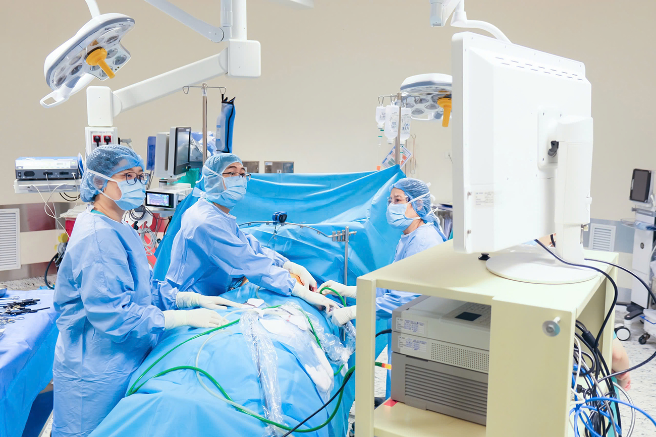 ”Varje gång jag kommer hem från sjukhuset glömmer jag att jag är en cancerpatient” - Foto 2. ‘Mỗi lần từ bệnh viện về, tôi quên mình là bệnh nhân ung thư”- Ảnh 2.