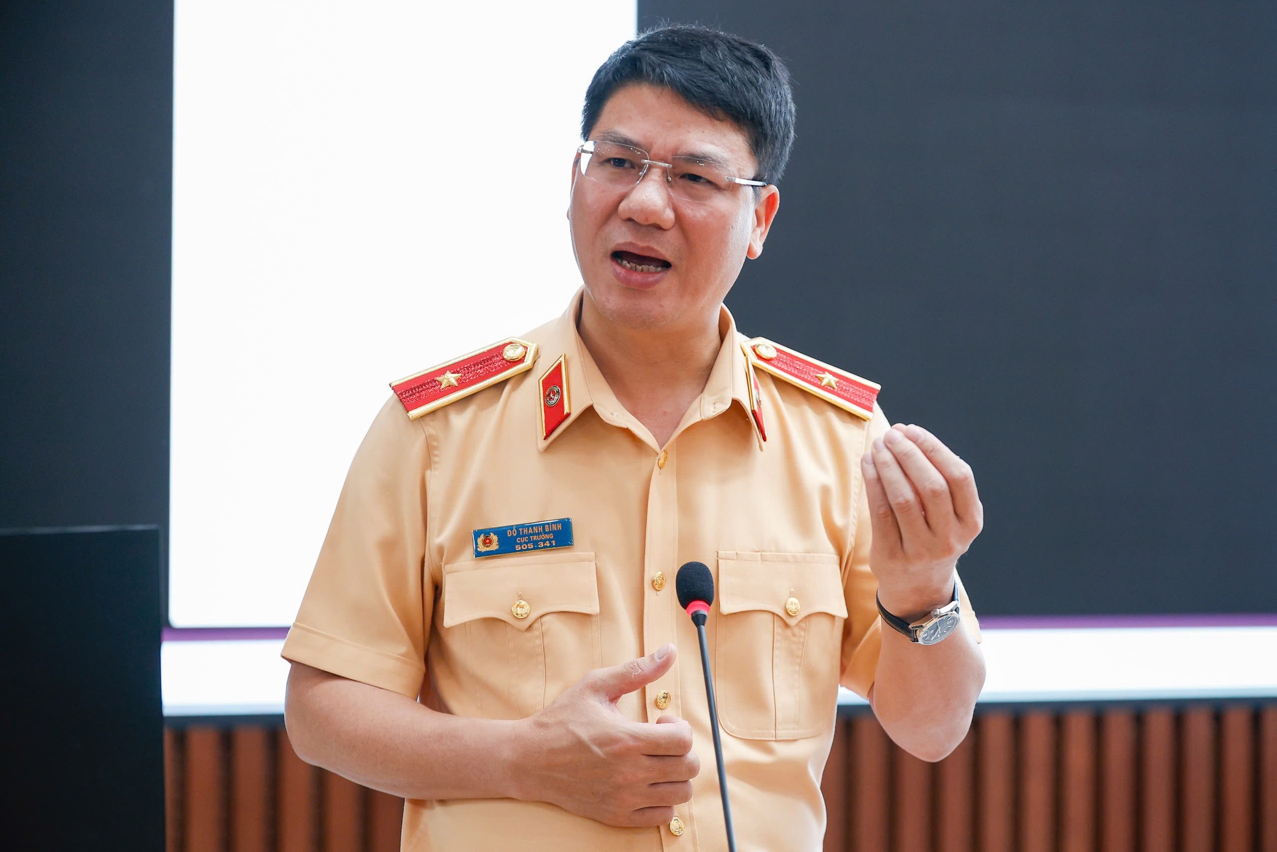 Cục trưởng Cục CSGT công bố số điện thoại cá nhân tiếp nhận phản ánh - Ảnh 1.