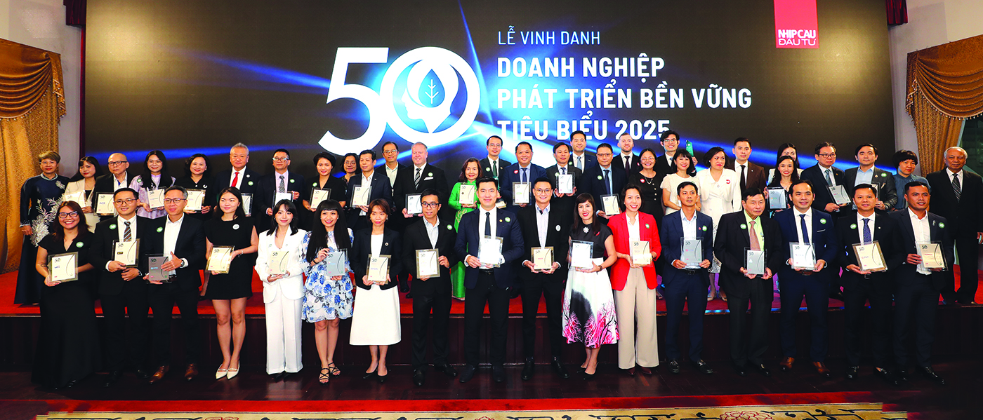 Liên tiếp được vinh danh ESG, Nam Long củng cố vị thế DN phát triển bền vững - Ảnh 1.