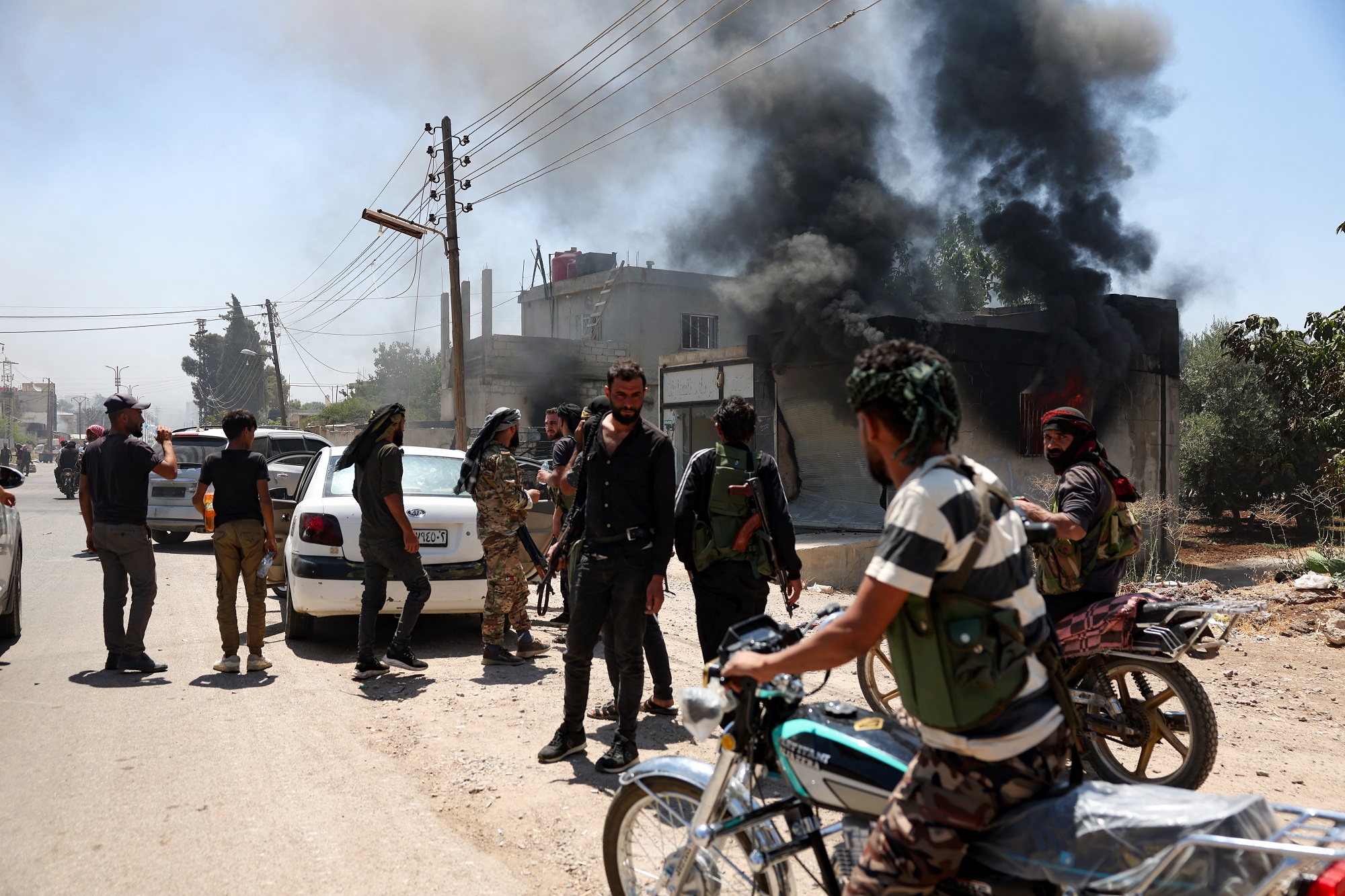 Xung đột sắc tộc lại bùng phát ở Syria - Ảnh 1.