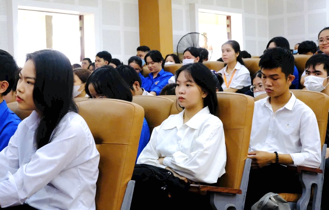 - រូបថត ១. - Ảnh 1.