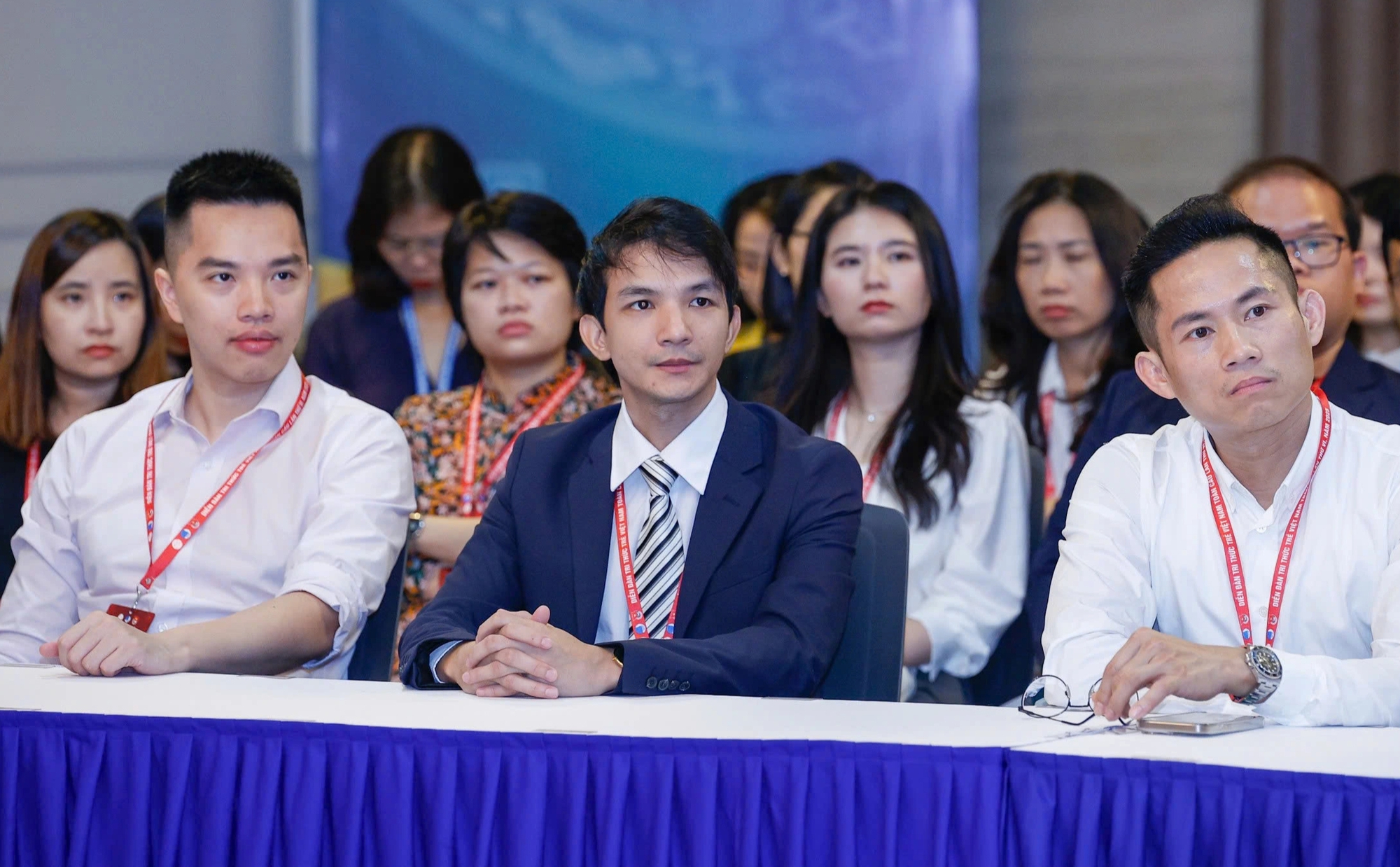 Làm thế nào để các trí thức trẻ về hoặc đóng góp từ xa cho đất nước?- Ảnh 2.