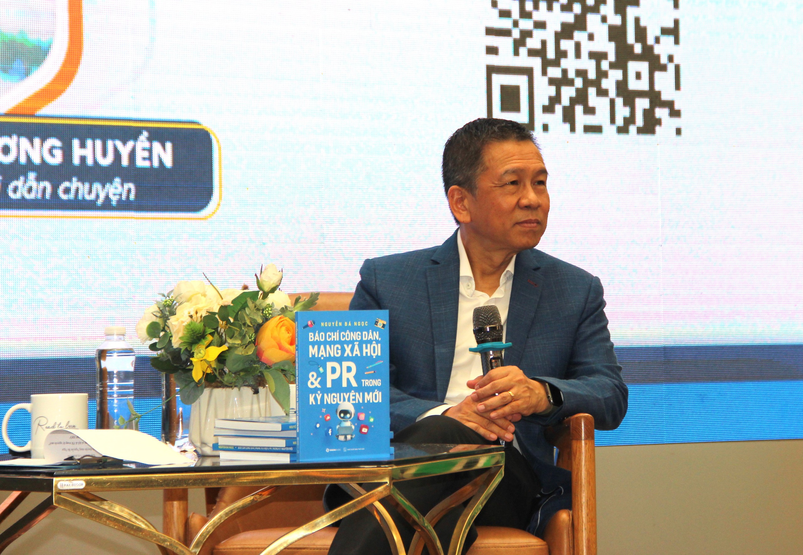 Το μέλλον και οι συνέπειες της «δημοσιογραφίας των πολιτών» - Φωτογραφία 1. Tương lai và hệ lụy của nền báo chí 'công dân'- Ảnh 1.