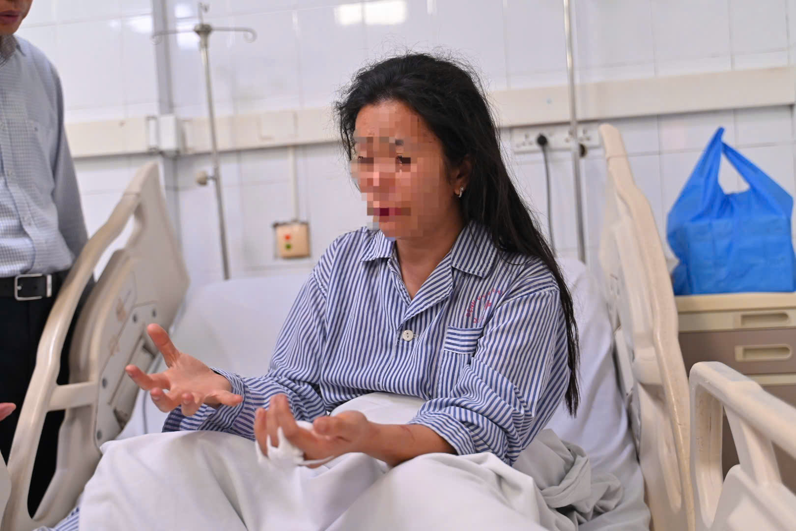 Vụ lật tàu trên vịnh Hạ Long: Nỗi đau mất mát giữa biển khơi - Ảnh 3.