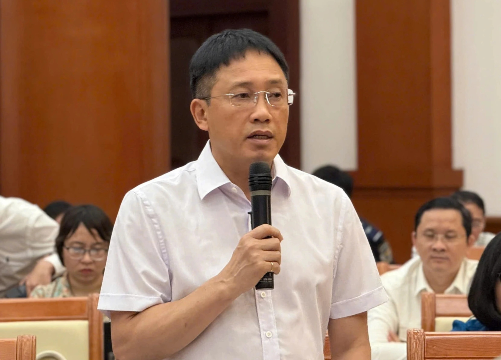 Bộ Tài chính lên tiếng về sửa luật Thuế thu nhập cá nhân - Ảnh 1.