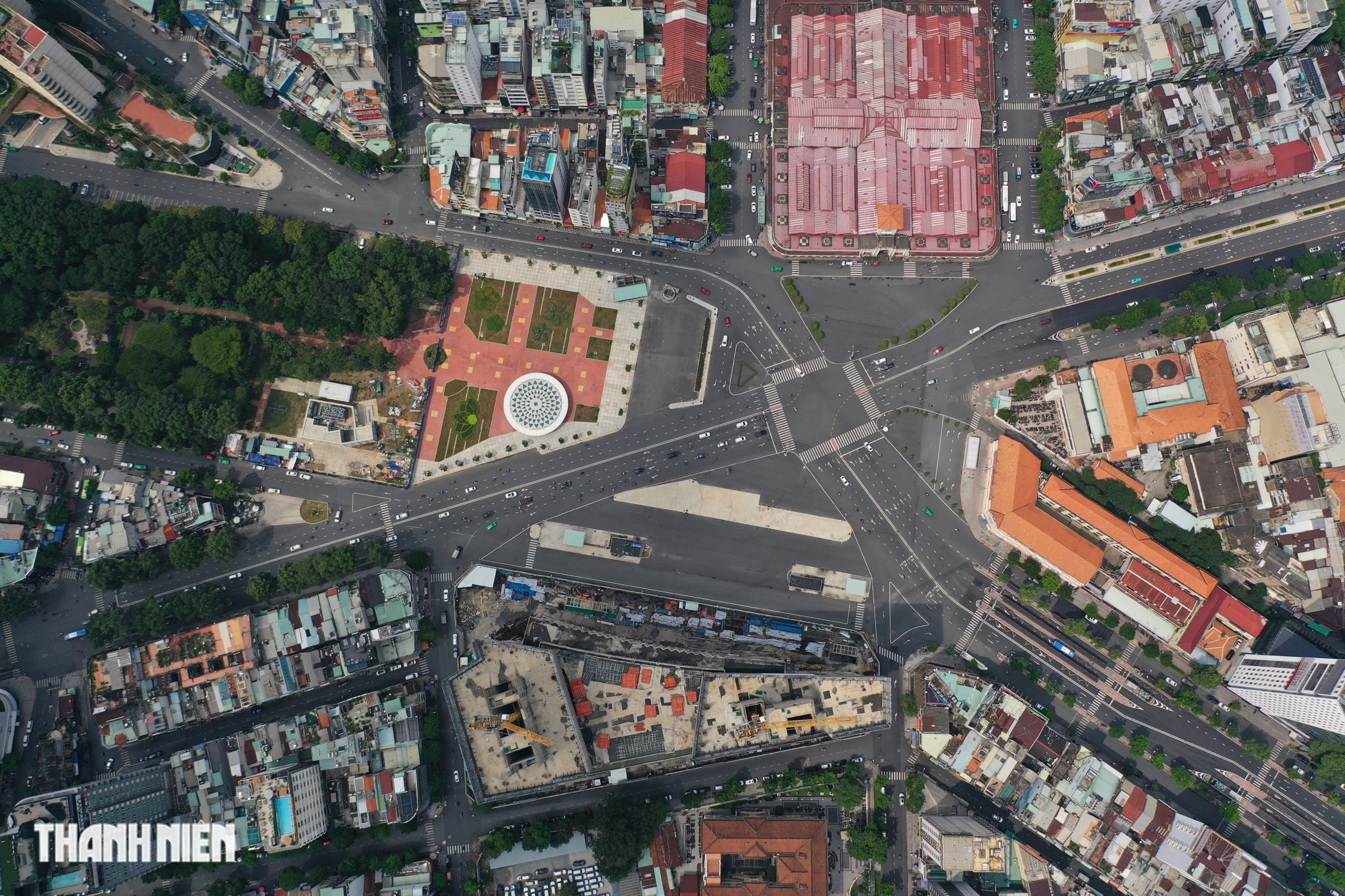 Phường Bến Th&agrave;nh c&oacute; Dinh Độc Lập, phố t&acirc;y nổi tiếng v&agrave; c&aacute;c c&ocirc;ng tr&igrave;nh cổ - Ảnh 1.