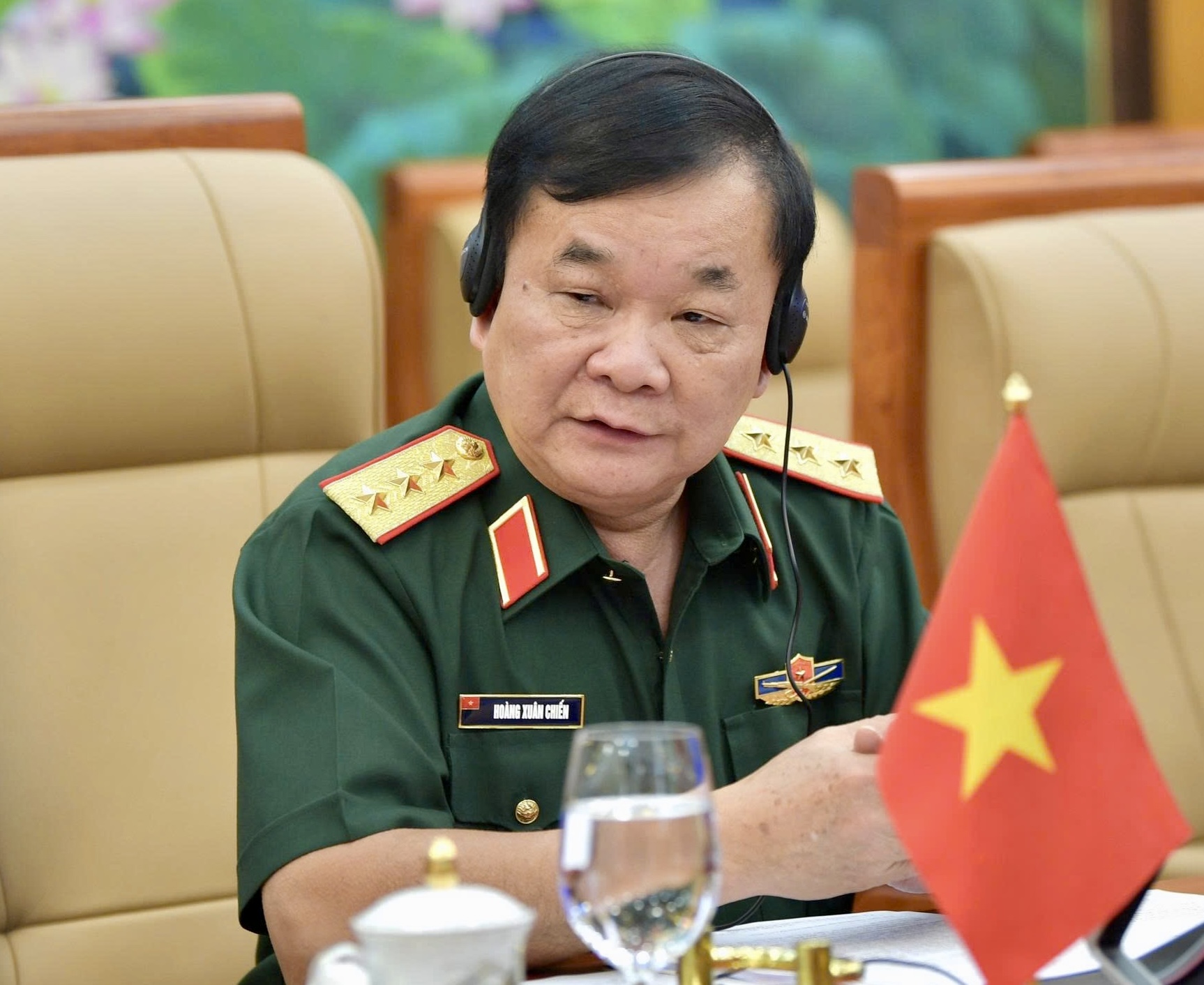 Bộ Quốc phòng sẵn sàng tiếp nhận quân nhân Ý sang Việt Nam học tiếng Việt- Ảnh 1.
