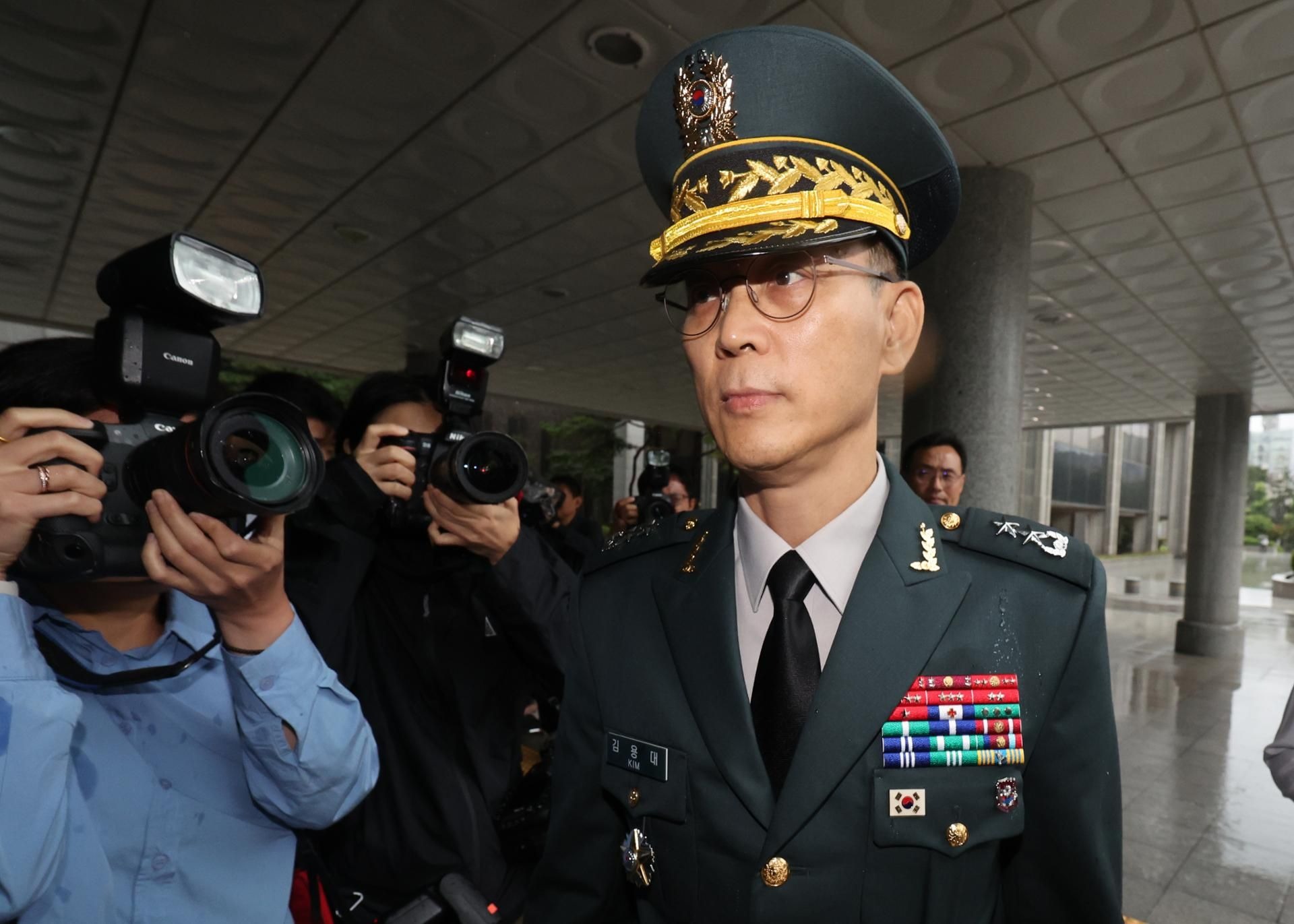 Tướng Hàn Quốc bị bắt để điều tra cáo buộc điều UAV sang Triều Tiên - Ảnh 1.
