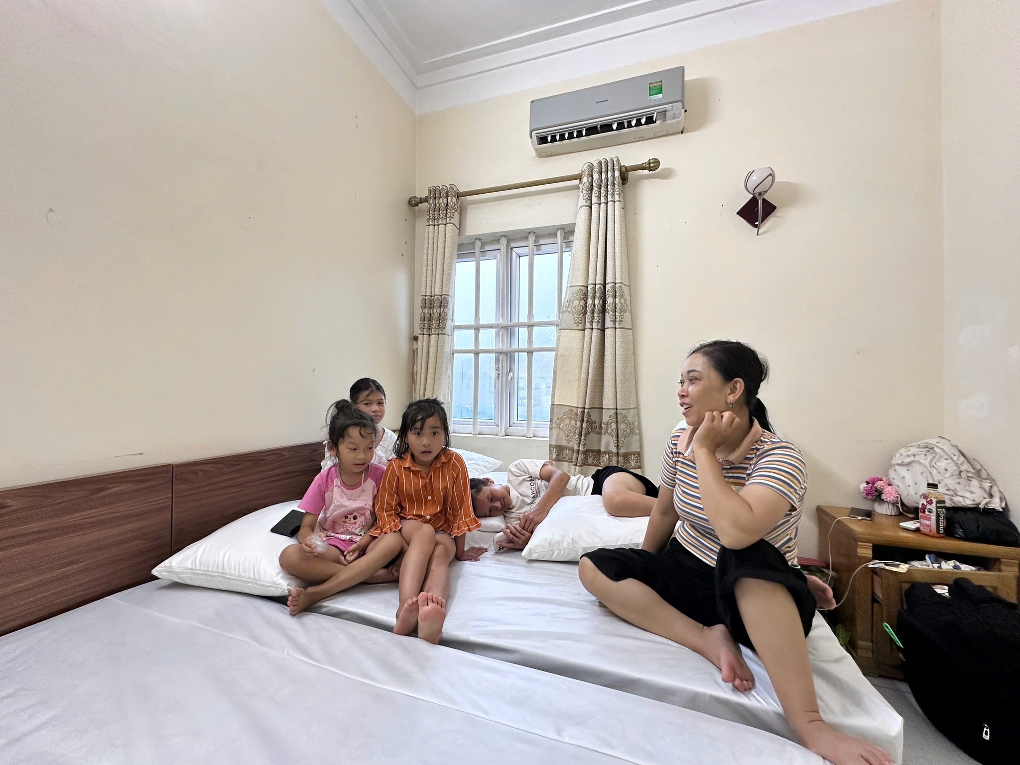 Bão số 3 (Wipha) áp sát, đặc khu Cô Tô sơ tán dân lên bờ- Ảnh 2. Bão số 3 (Wipha) áp sát, đặc khu Cô Tô sơ tán dân lên bờ- Ảnh 2.