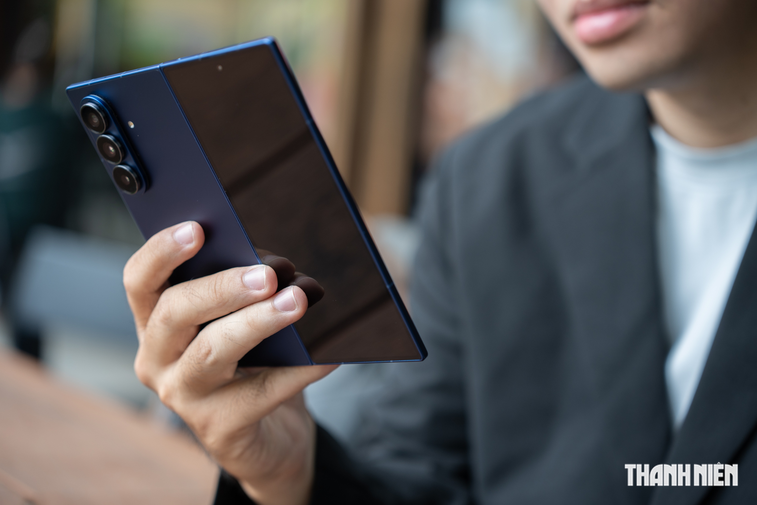 Trải nghiệm Galaxy Z Fold7: thiết kế mỏng nhẹ cùng hiệu năng ổn định Trải nghiệm Galaxy Z Fold7: thiết kế mỏng nhẹ cùng hiệu năng ổn định