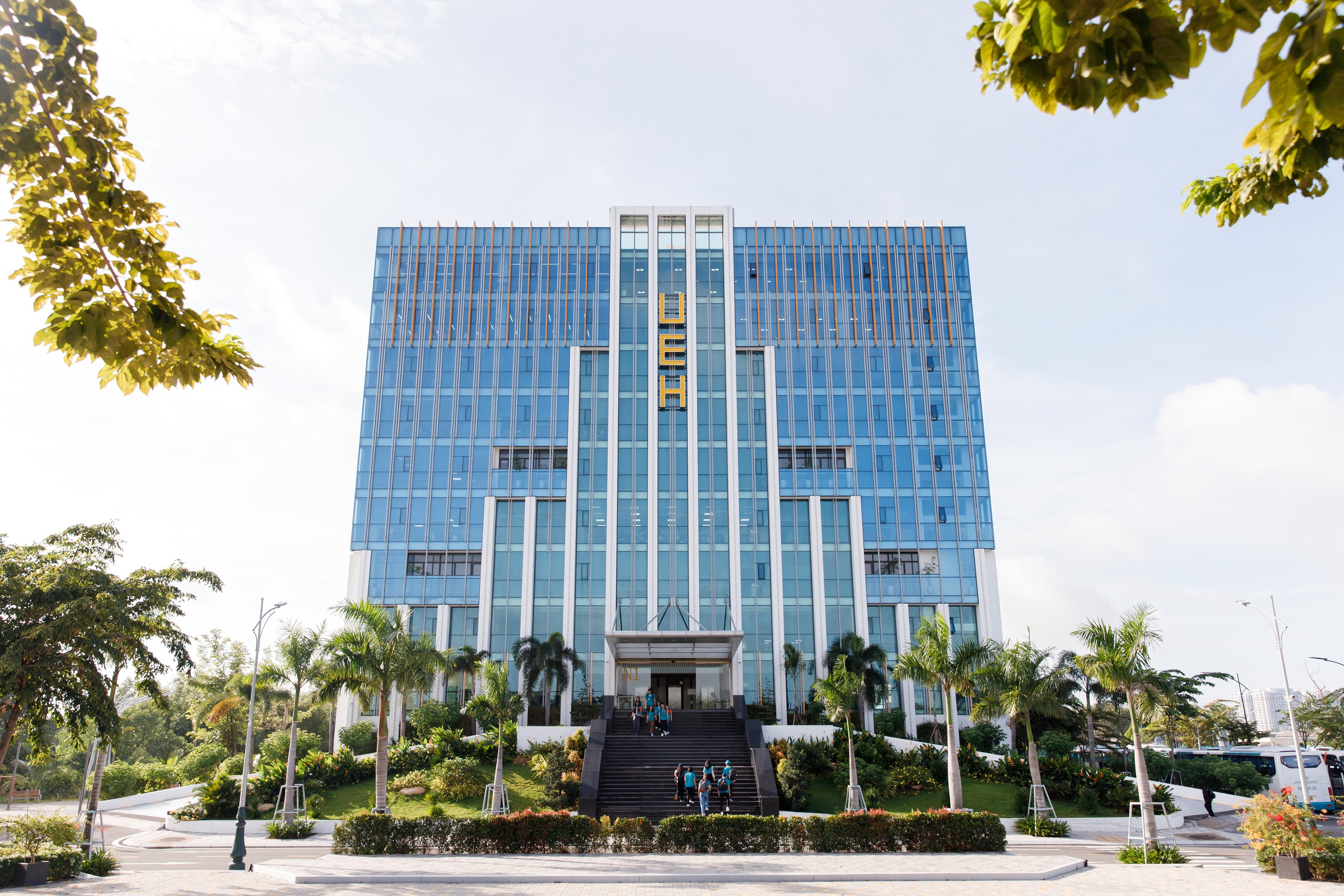 Học phí tín chỉ tại UEH: Hiểu đúng để lựa chọn đúng - Ảnh 3.