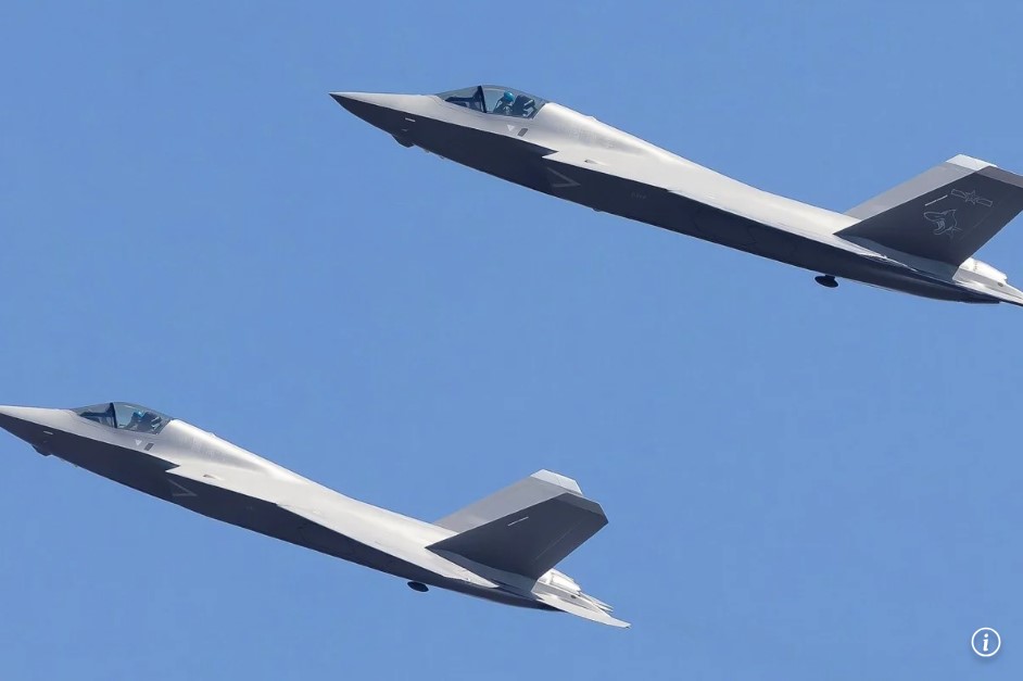 Chiến đấu cơ J - 35 của Trung Quốc đã sẵn sàng cho tàu sân bay? - Ảnh 1.