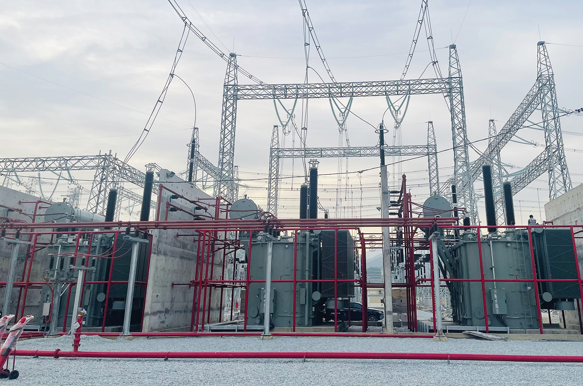 Đóng điện thành công dự án Trạm biến áp 500 kV Vĩnh Yên- Ảnh 3.