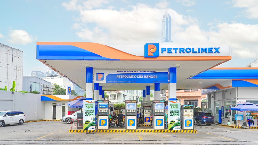 36 cửa hàng xăng dầu Petrolimex tại TP.HCM sẽ thí điểm bán xăng E10 từ 1.8- Ảnh 1.