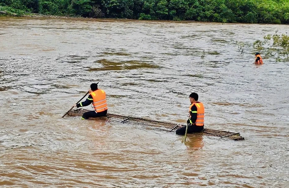 Quảng Ninh: Bé gái 11 tuổi bị lũ cuốn - Ảnh 1.