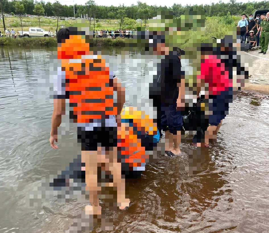 Tìm thấy thi thể người đàn ông dũng cảm lao xuống nước cứu cháu bé đuối nước- Ảnh 1.