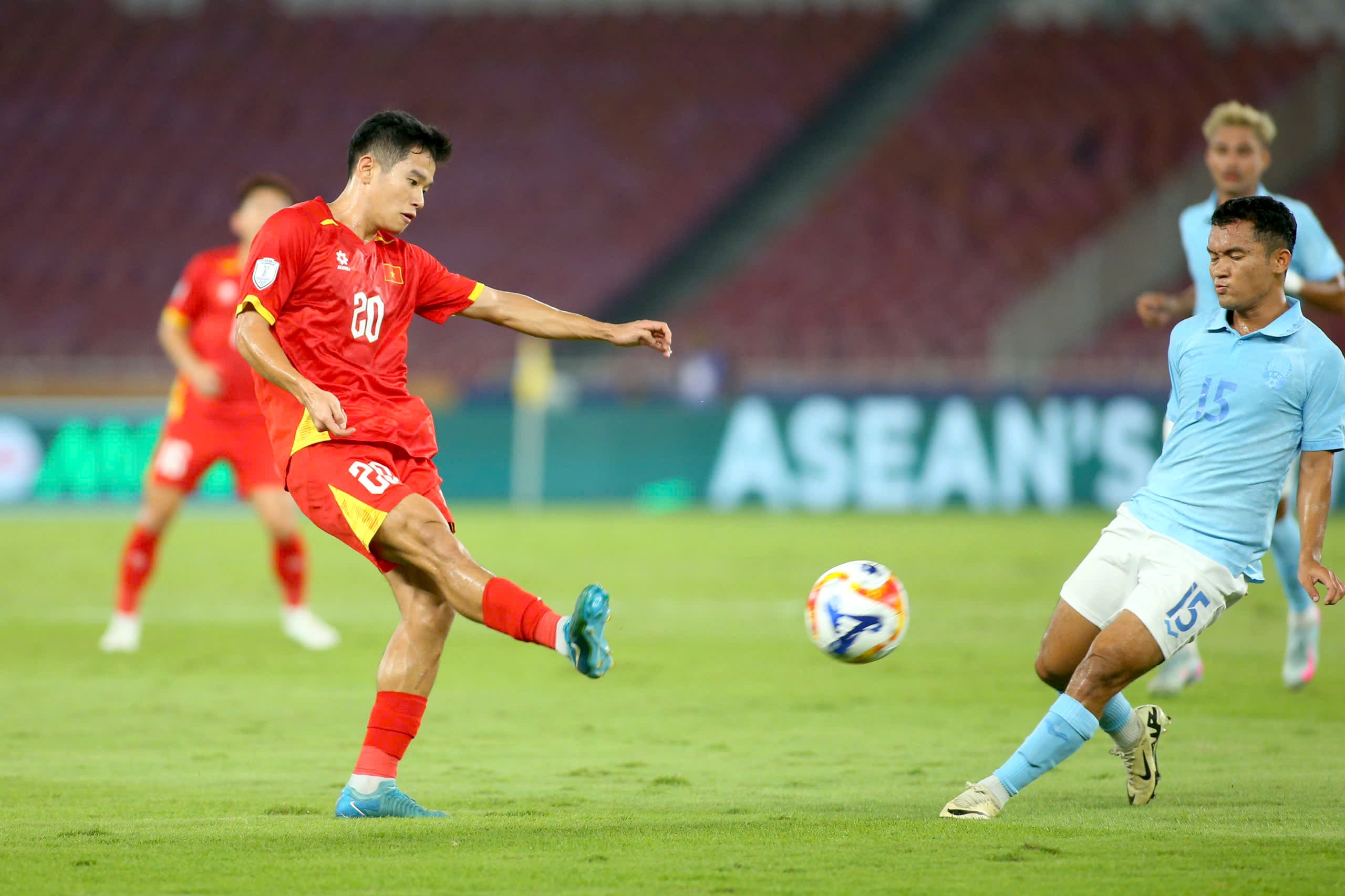 U.23 Việt Nam đang hoàn thiện như thế nào dưới tay ông Kim?- Ảnh 4. U.23 Việt Nam đang hoàn thiện như thế nào dưới tay ông Kim?- Ảnh 4.