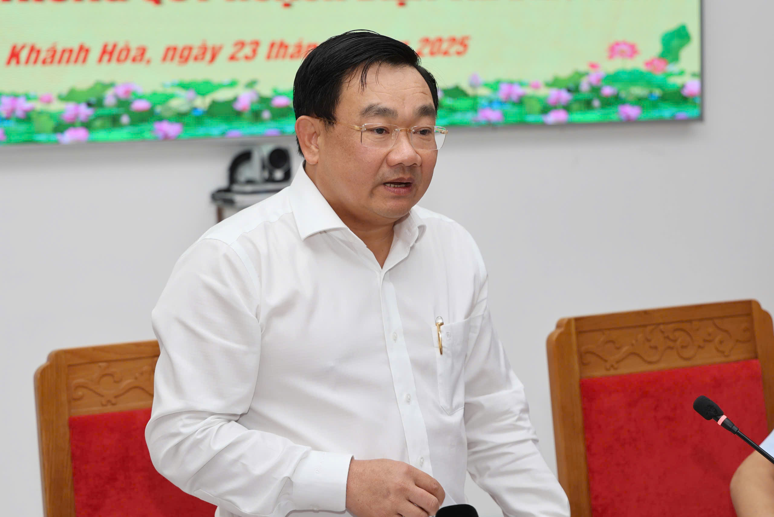 Thứ trưởng Bộ Công thương làm việc với ba tỉnh về phát triển điện lực- Ảnh 2. Thứ trưởng Bộ Công thương làm việc với ba tỉnh về phát triển điện lực- Ảnh 2.