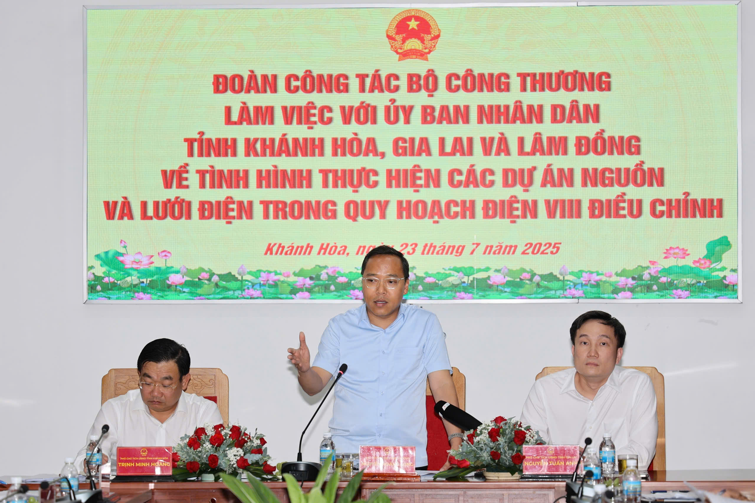 Thứ trưởng Bộ Công thương làm việc với ba tỉnh về phát triển điện lực- Ảnh 1. Thứ trưởng Bộ Công thương làm việc với ba tỉnh về phát triển điện lực- Ảnh 1.