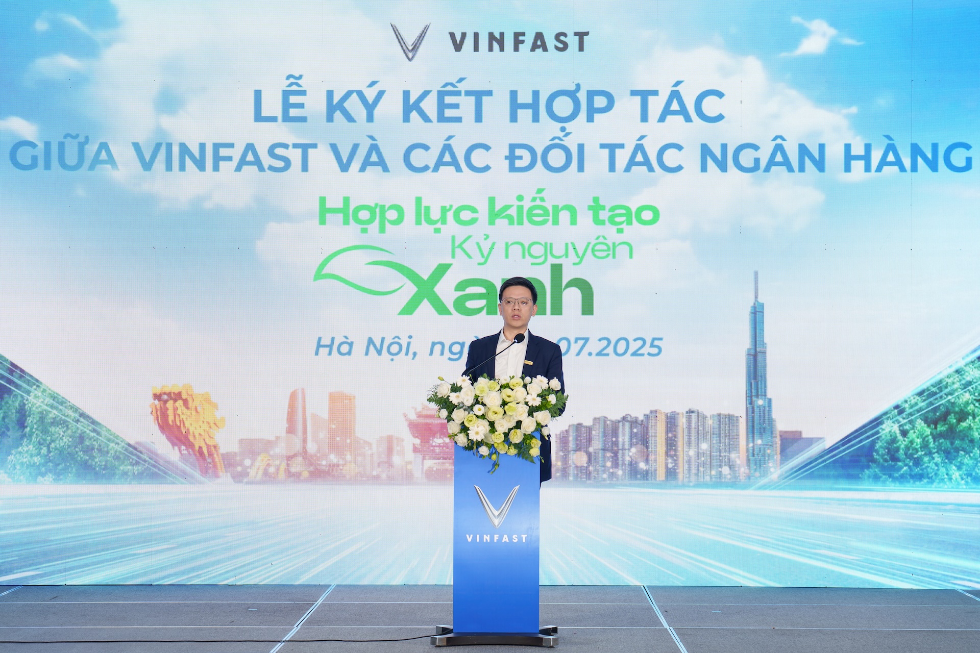 Liên minh ngân hàng 'tung' gói vay chưa từng có để người dân thủ đô đổi xe điện- Ảnh 3. Liên minh ngân hàng 'tung' gói vay chưa từng có để người dân thủ đô đổi xe điện- Ảnh 3.