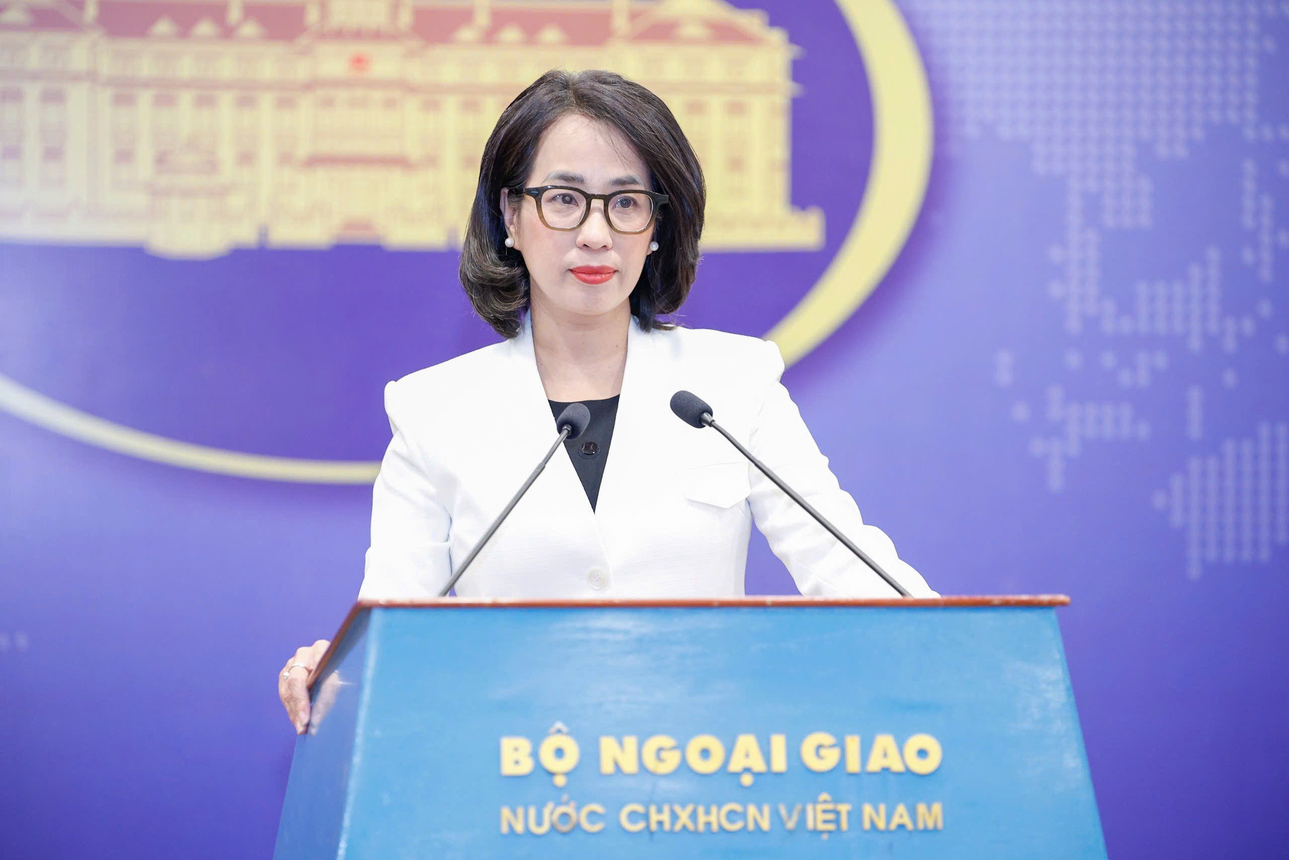 Việt Nam lên tiếng trước căng thẳng biên giới Campuchia - Thái Lan - Ảnh 1.
