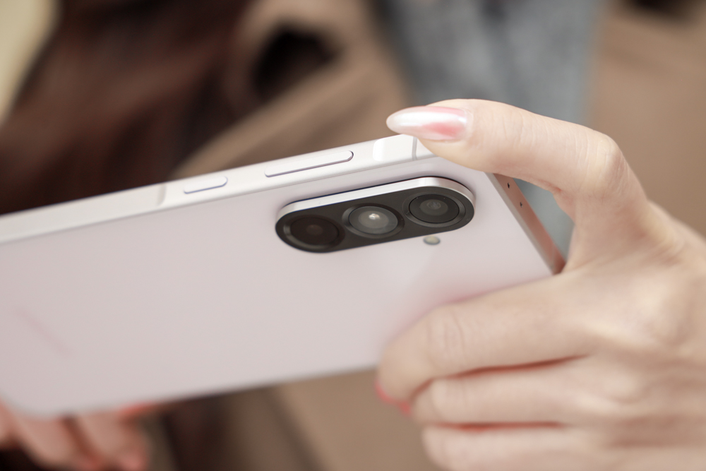 Galaxy A56 5G màu Hồng trẻ trung, tuyên ngôn thời thượng mới của giới trẻ- Ảnh 3. Galaxy A56 5G màu Hồng trẻ trung, tuyên ngôn thời thượng mới của giới trẻ- Ảnh 3.