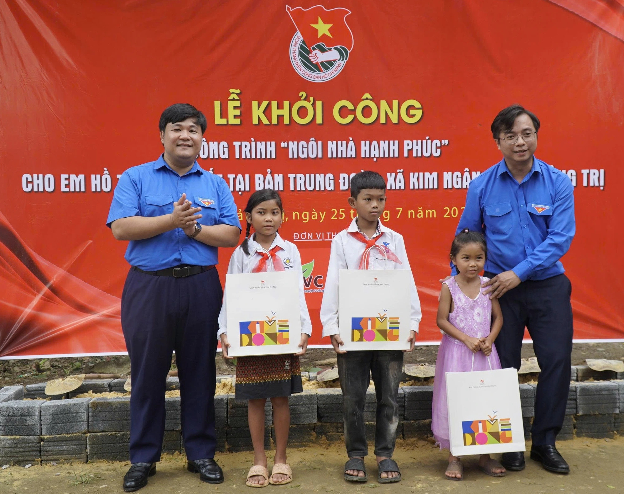 Cô học trò Vân Kiều ngượng nghịu đọc 'thư cảm ơn' vì có 'Ngôi nhà hạnh phúc' - Ảnh 6.