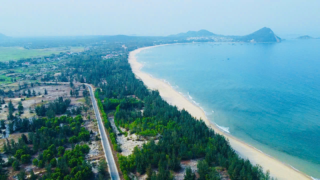 Gia Lai khởi công Khu công nghiệp nghìn tỉ vào ngày 19.8- Ảnh 1. Gia Lai khởi công Khu công nghiệp nghìn tỉ vào ngày 19.8- Ảnh 1.