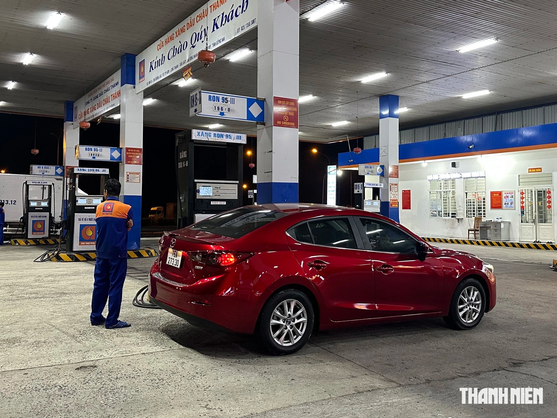 Xe hybrid có tạo được cú hích giữa thời xăng tăng giá? Xe hybrid có tạo được cú hích giữa thời bão giá xăng tăng? - Ảnh 1.