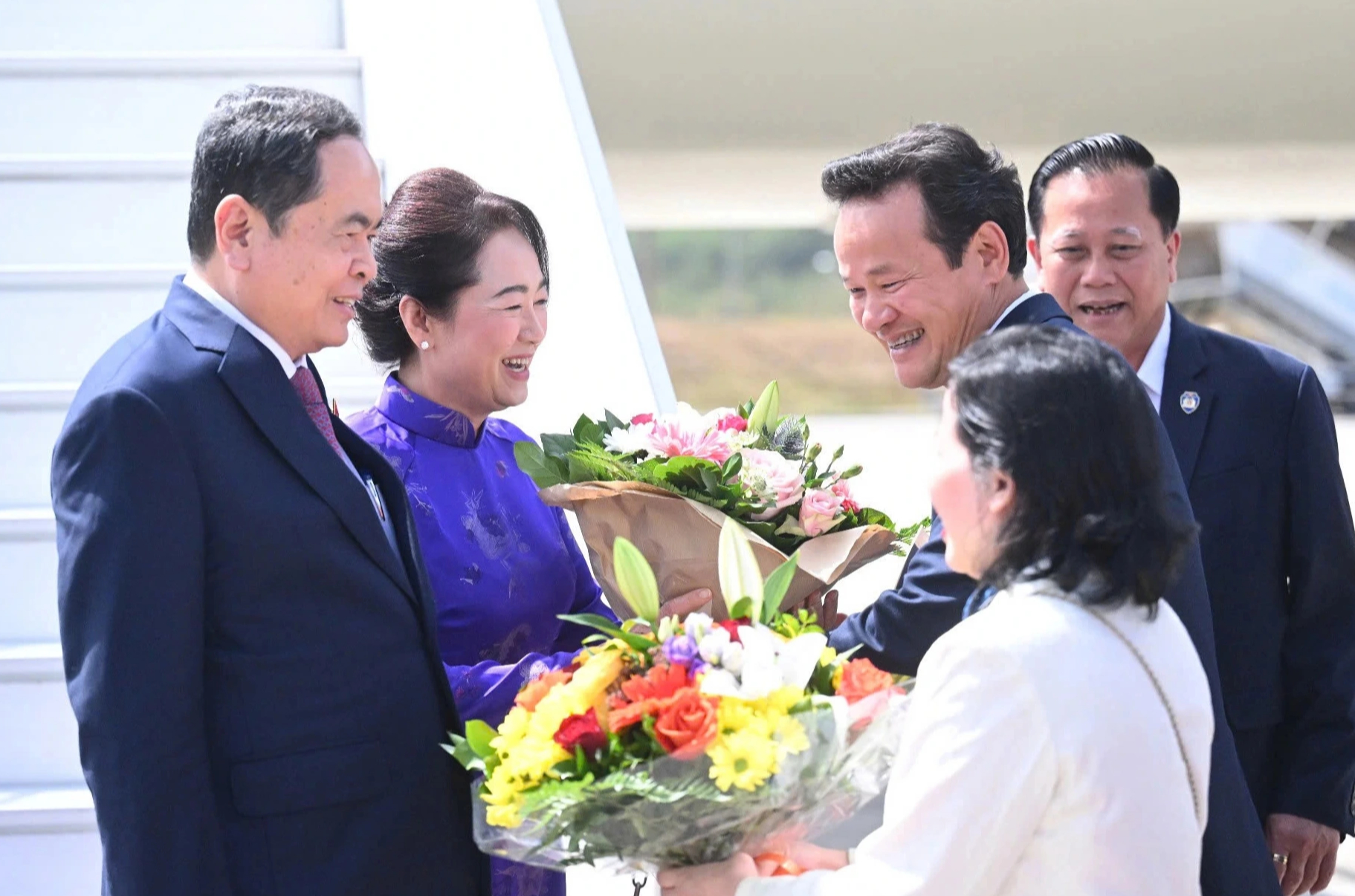 Chủ tịch Quốc hội Trần Thanh Mẫn gặp mặt cộng đồng người Việt Nam tại Thụy Sĩ - Ảnh 1.